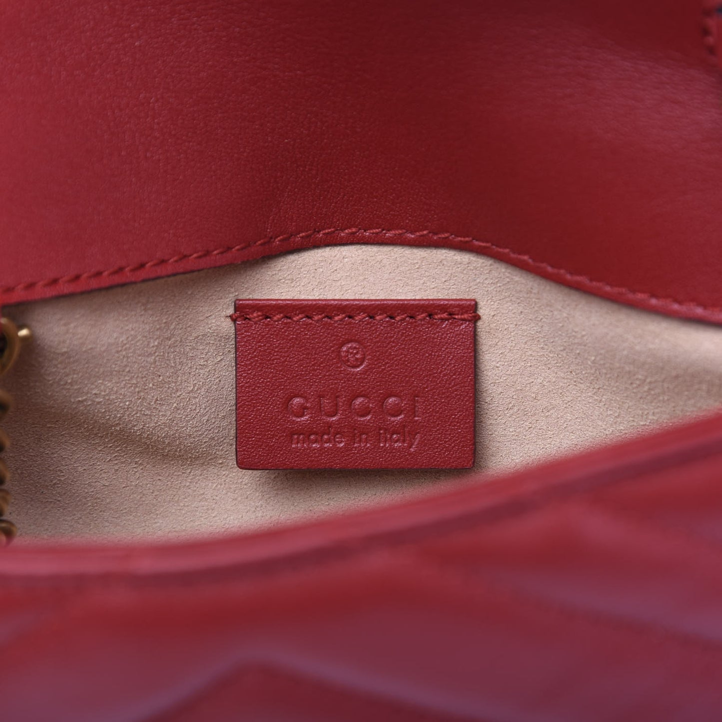 Calfskin Matelasse Super Mini GG Marmont Shoulder Bag Hibiscus Red