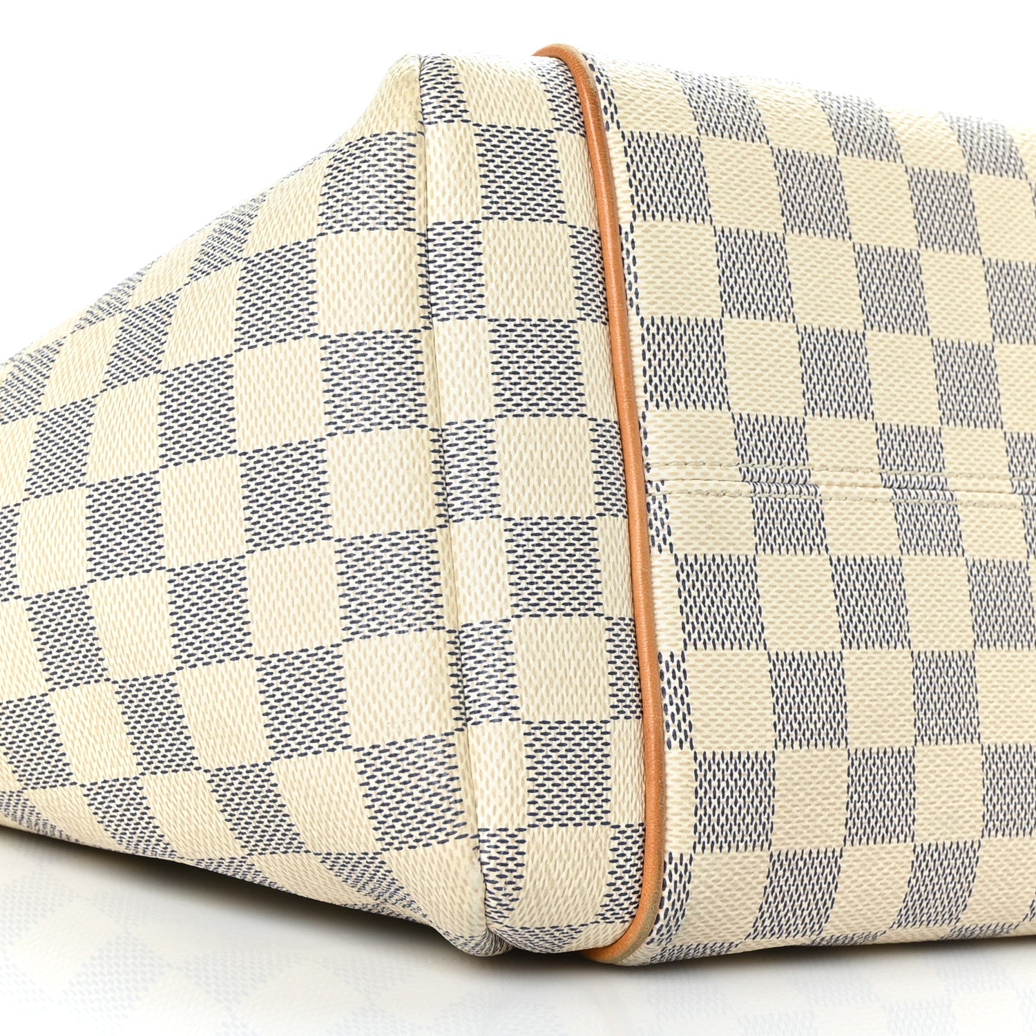 Louis Vuitton Damier Azur Totally MM 7 of 8
