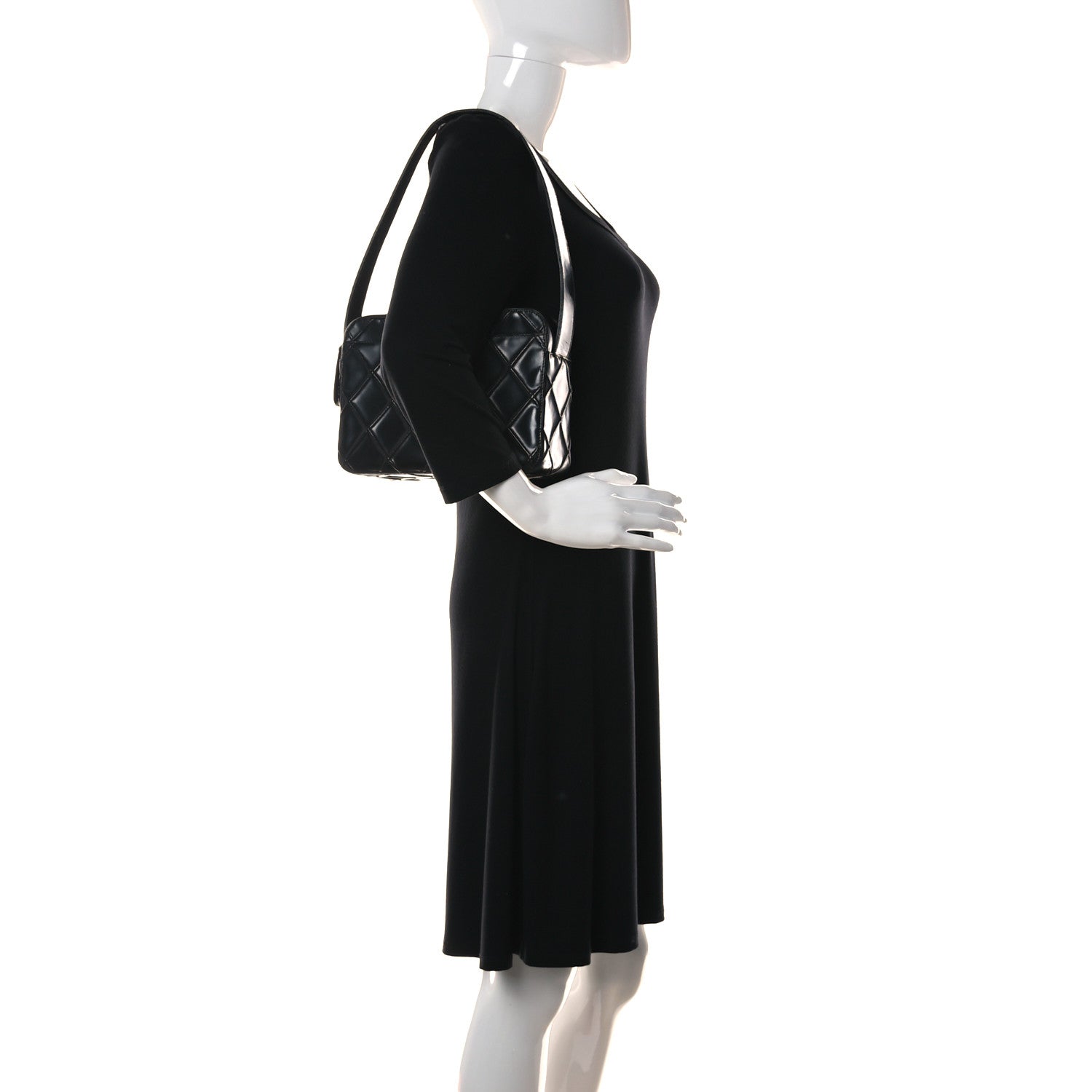 Chanel Patent Diamond Stitch Shoulder Bag Black 2 of 13