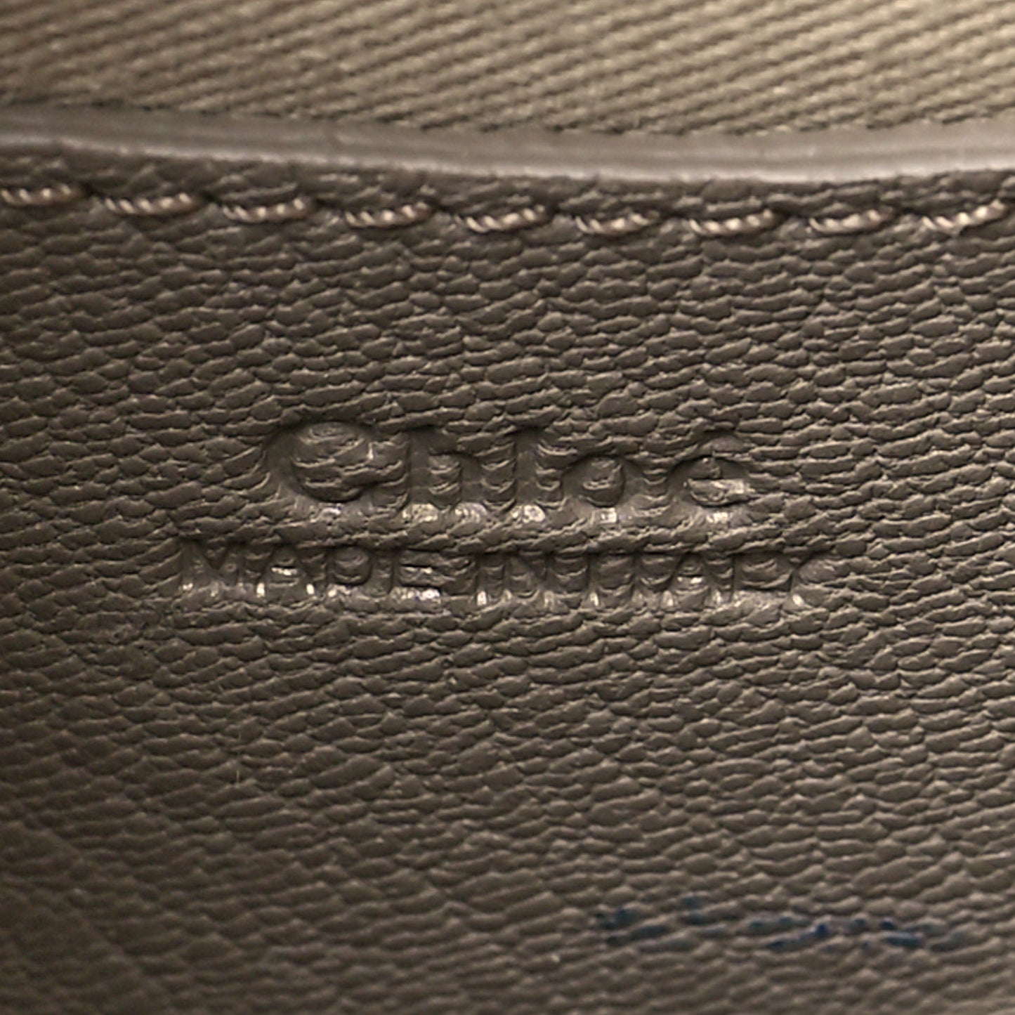 Grained Calfskin Small Tess Bag Motty Grey
