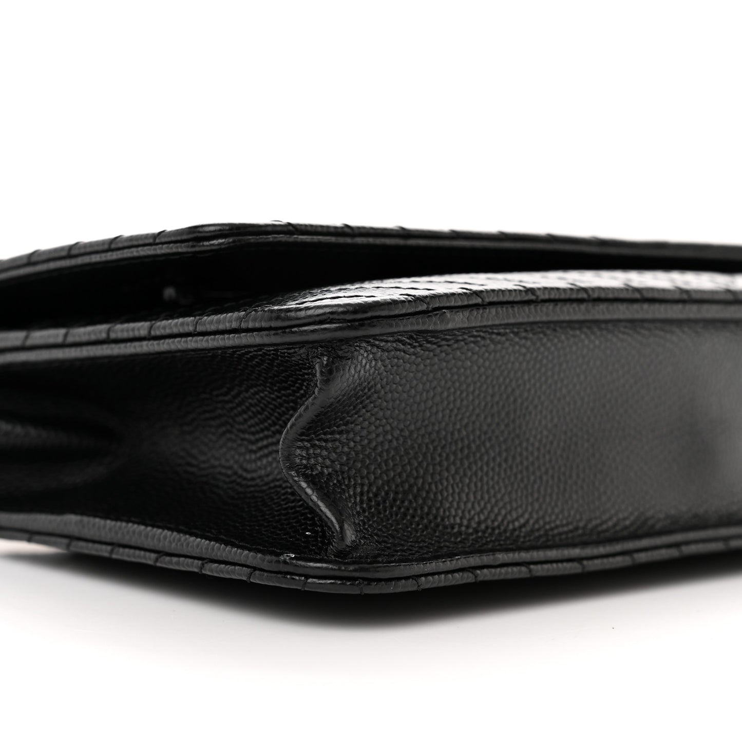 Caviar Chevron Quilted Wallet On Chain WOC Black