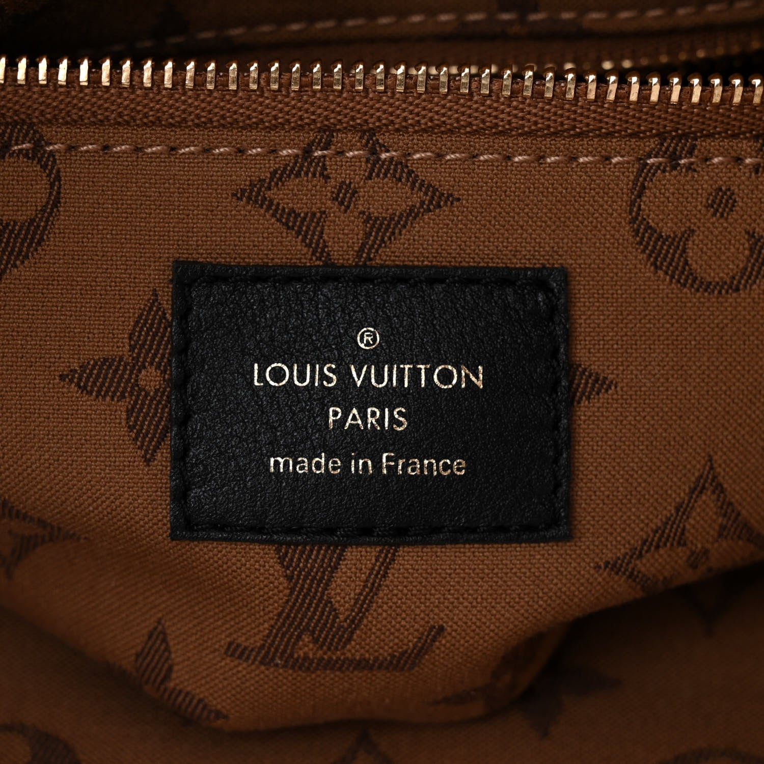 Louis Vuitton Calfskin Cruiser GM Black 6 of 9