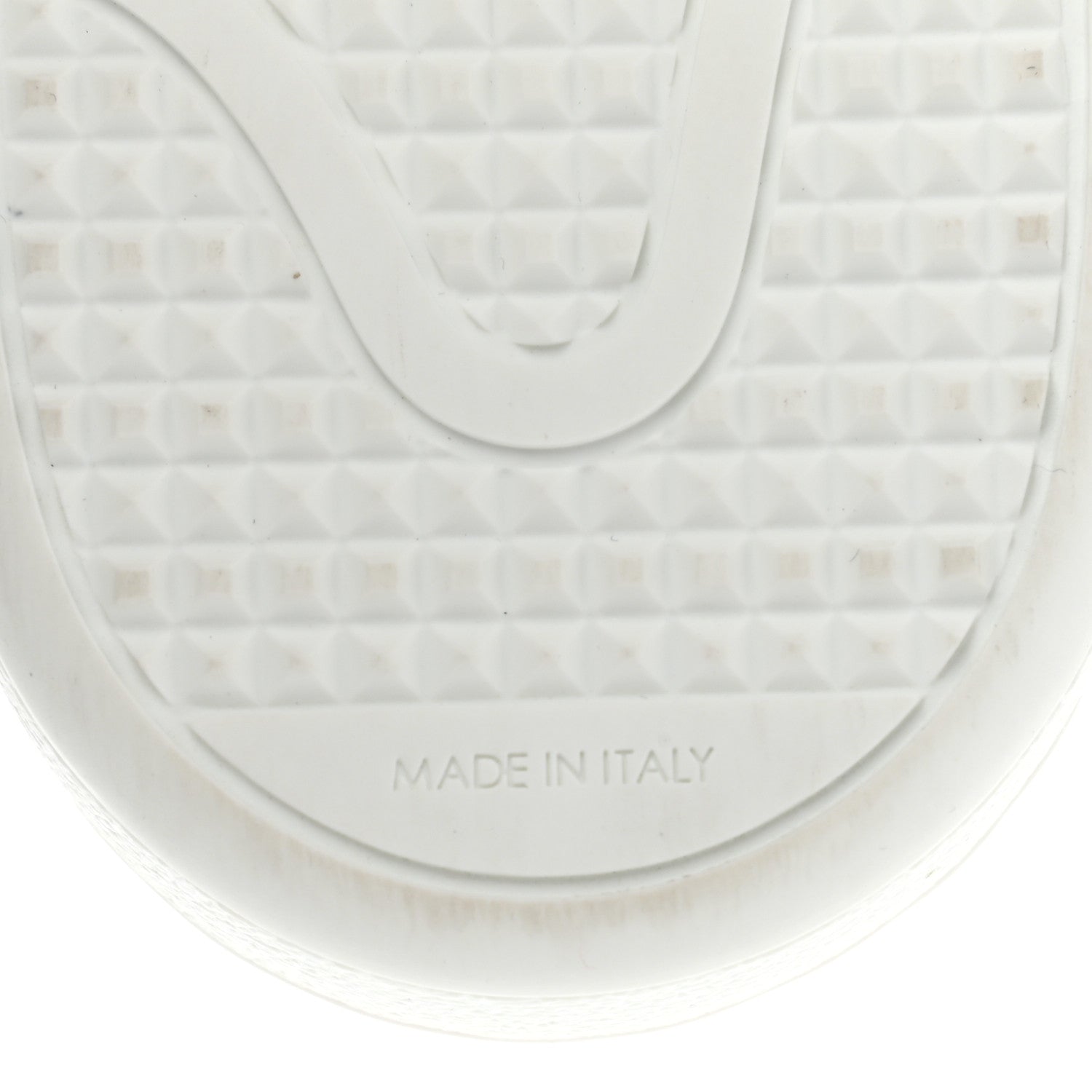 Louis Vuitton Patent Monogram Frontrow Sneakers 37.5 7 of 10
