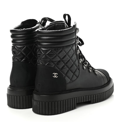 Chanel Calfskin Grosgrain Quilted Lace Up Boots 39 Black Grey 6 of 9