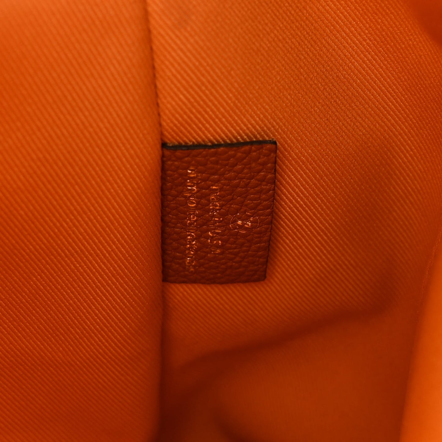 Monogram Manhattan NM Caramel