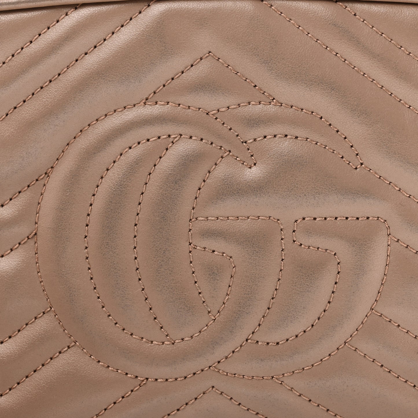 Calfskin Matelasse Small GG Marmont Chain Shoulder Bag Porcelain Rose