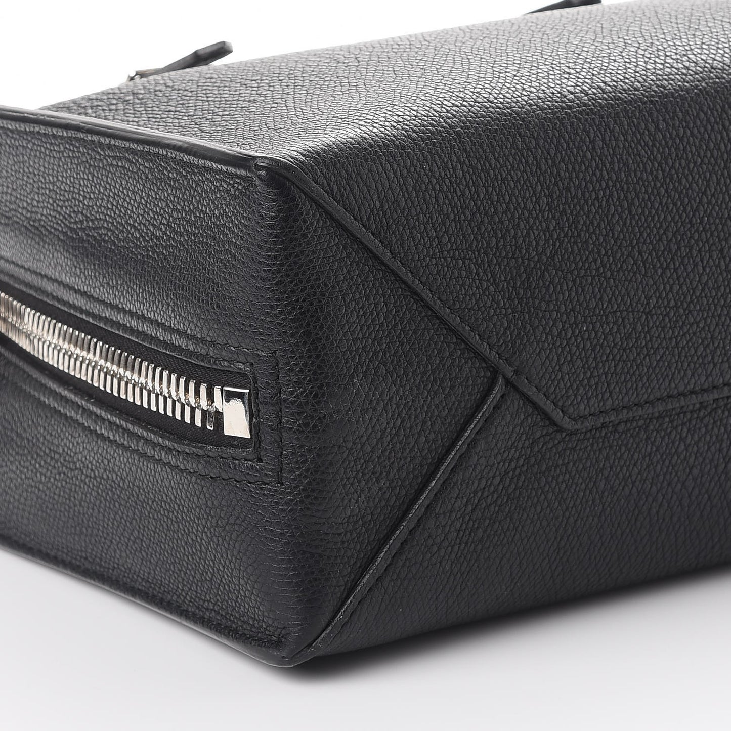 Grained Calfskin Plate Hardware Papier A6 Zip Around Tote Black