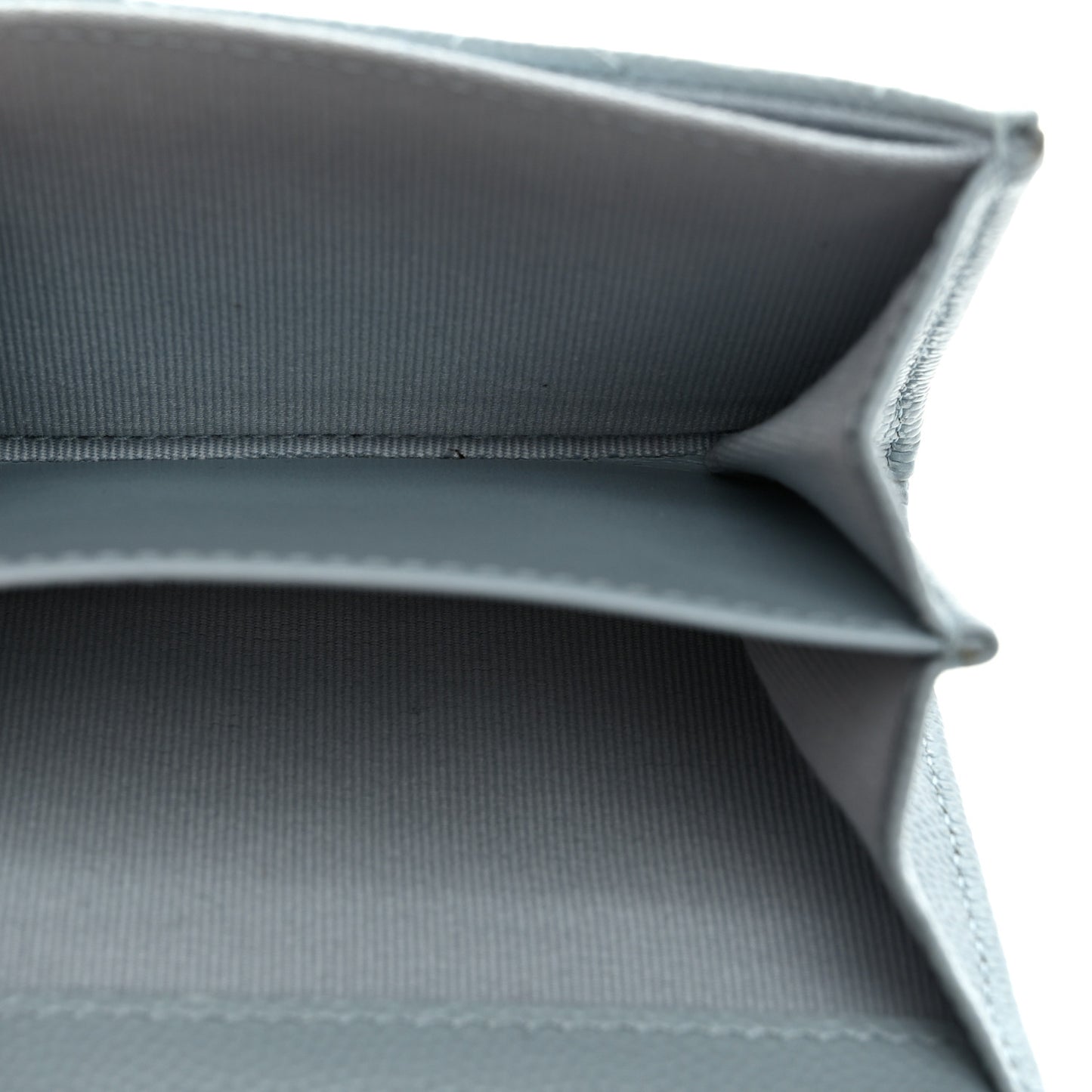Caviar Quilted Flap Card Holder On Chain Light Blue