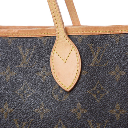 Louis Vuitton Monogram Neverfull MM 16 of 20