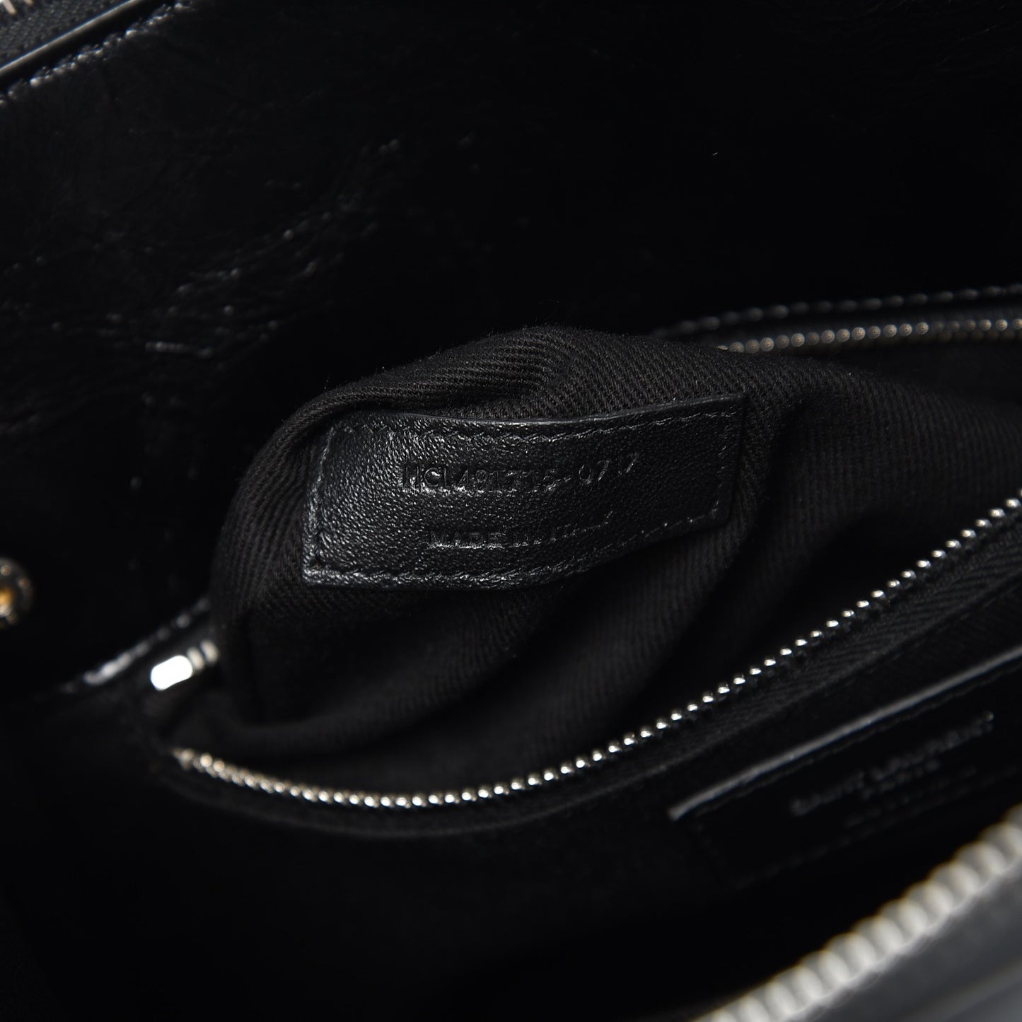 Glace Calfskin Baby Souple Sac De Jour Black