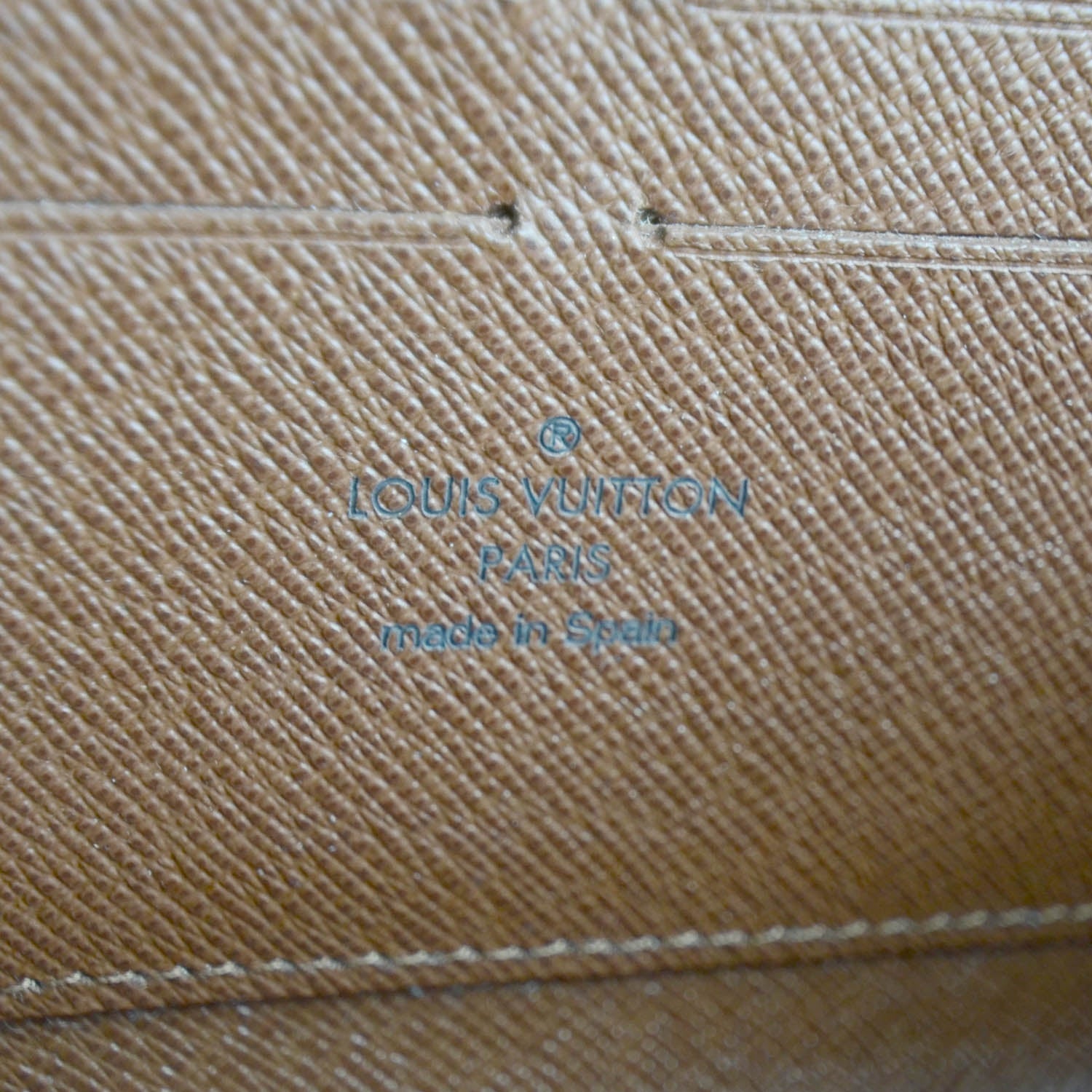 Louis Vuitton Monogram Zippy Wallet 8 of 9