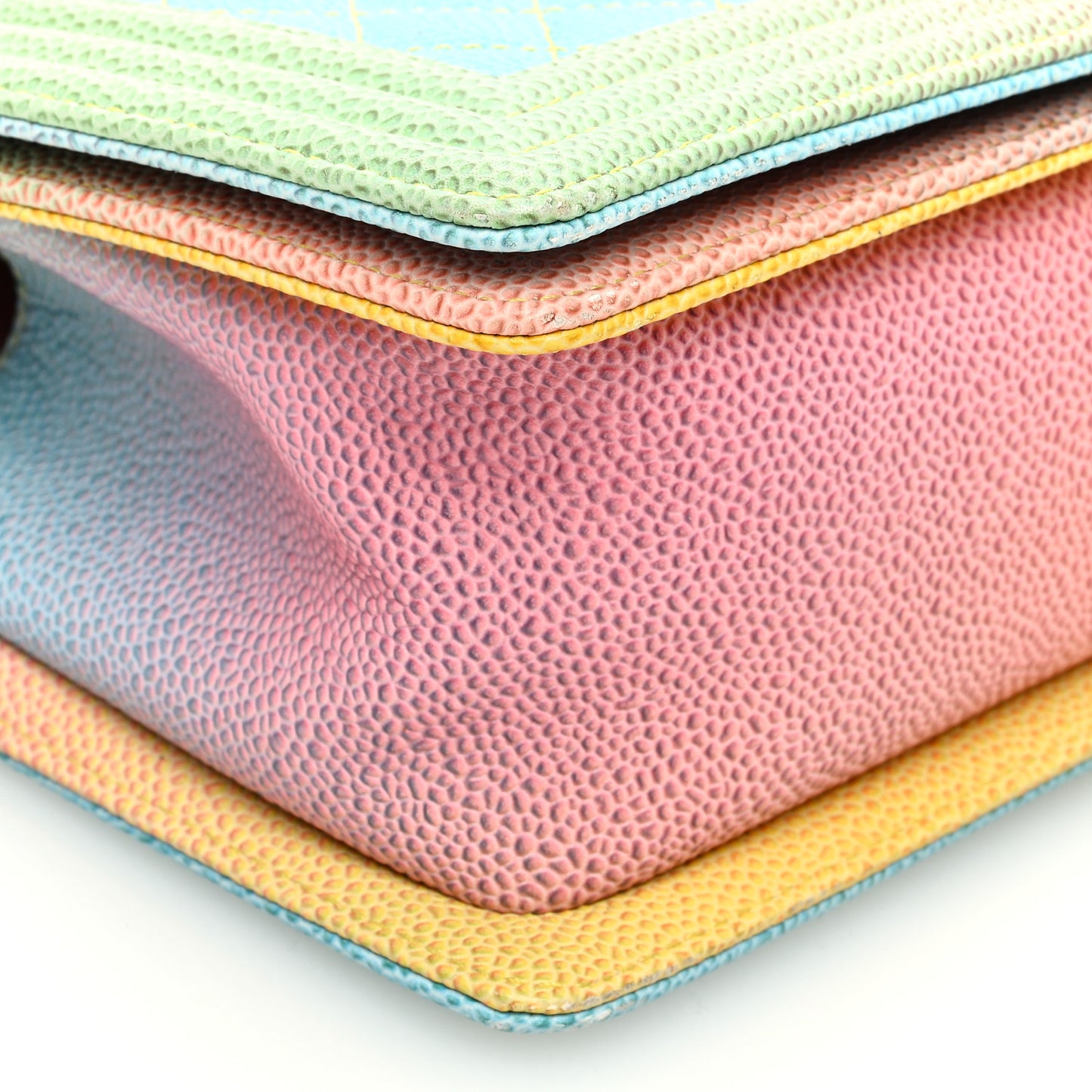 Caviar Quilted Medium Cuba Rainbow Boy Flap Multicolor