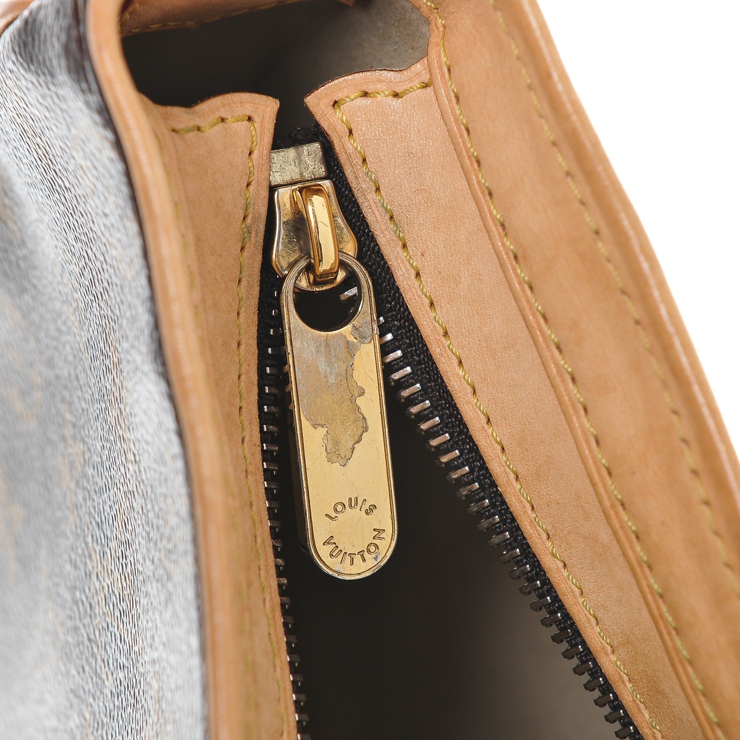 Louis Vuitton Monogram Hudson GM 10 of 10