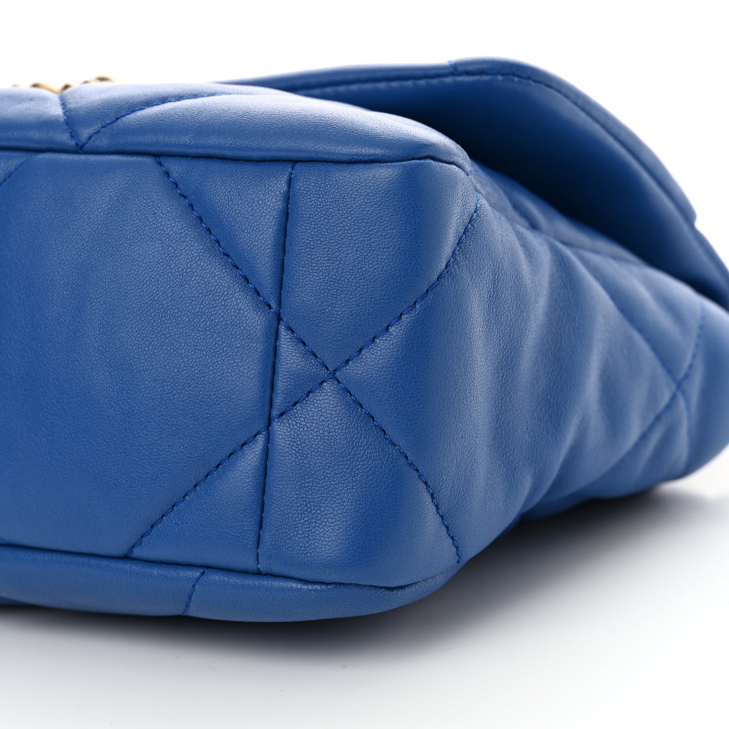 Lambskin Quilted Medium Chanel 19 Flap Blue