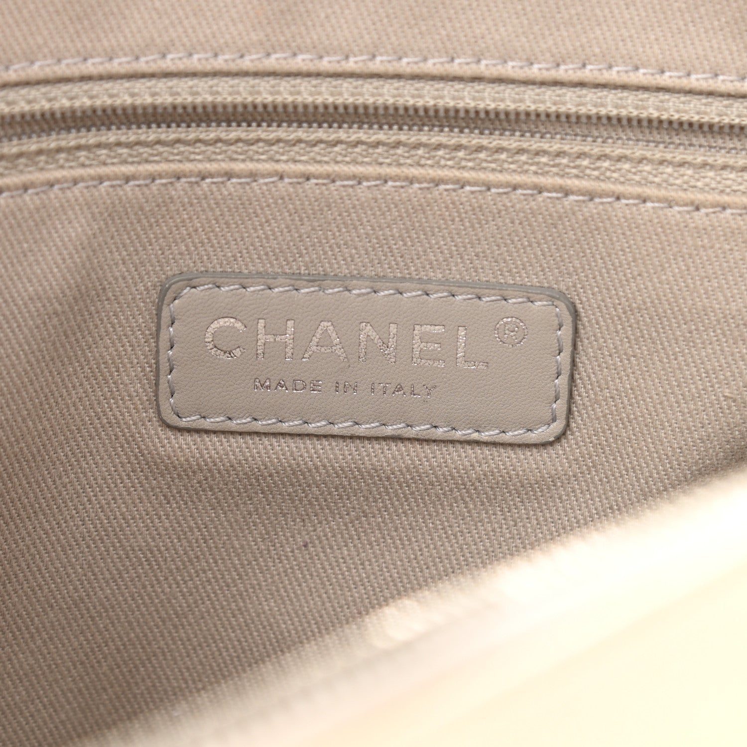 Chanel Caviar Quilted Jumbo Easy Flap Dark White 6 of 13