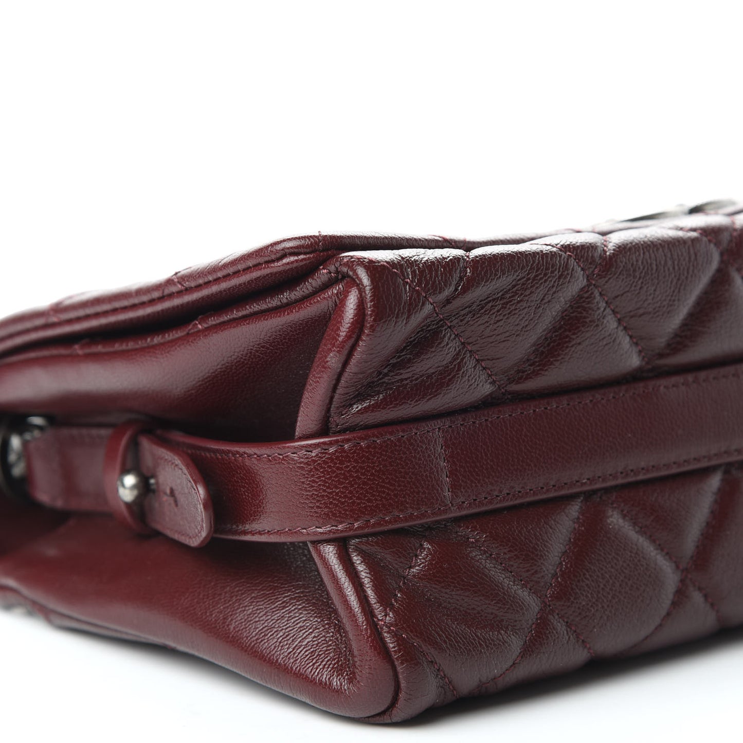 Goatskin Quilted Medium City Rock Flap Burgundy