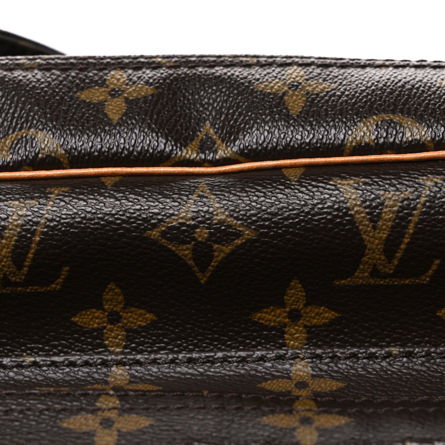Monogram Nil 28