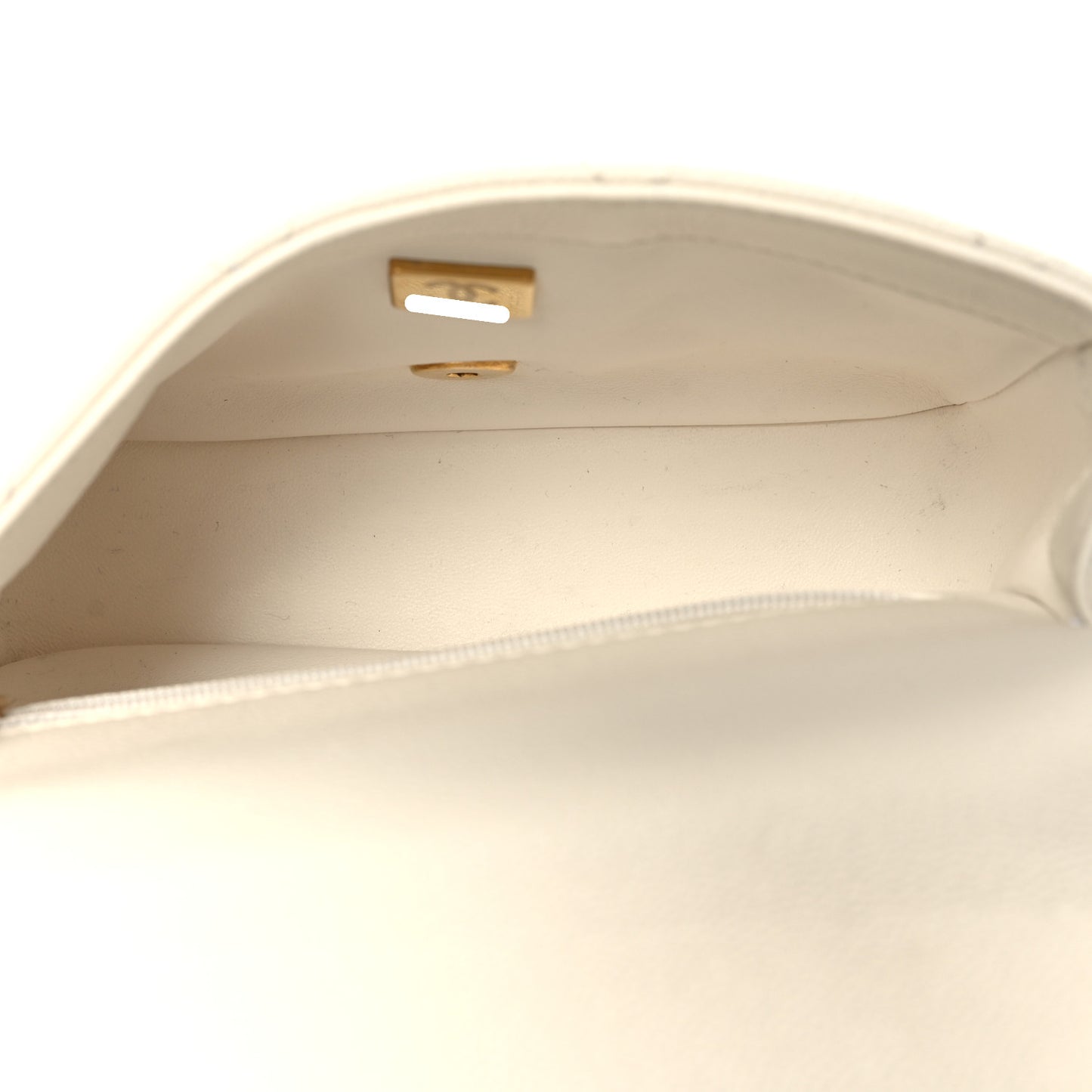 Caviar Quilted Mini Sweetheart Flap White