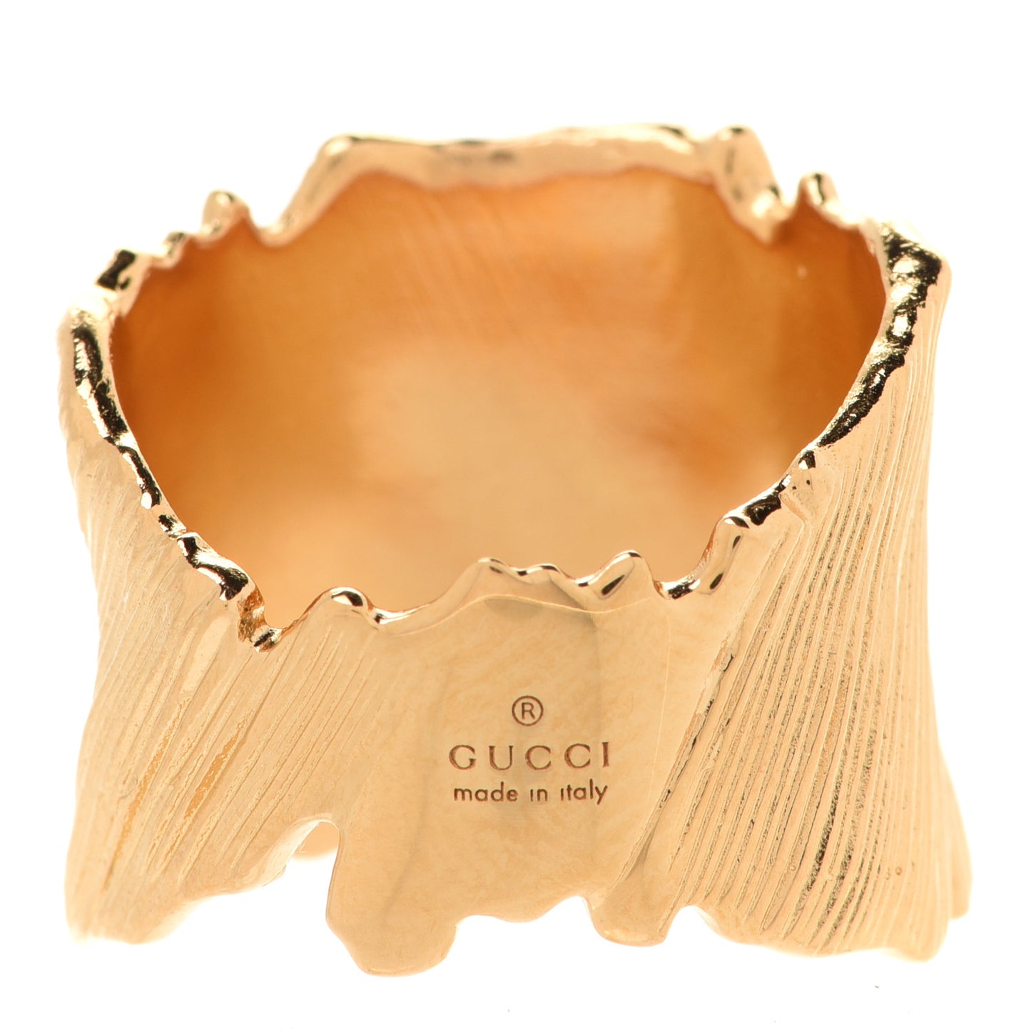 Metal Textured Interlocking G Band Ring L Gold