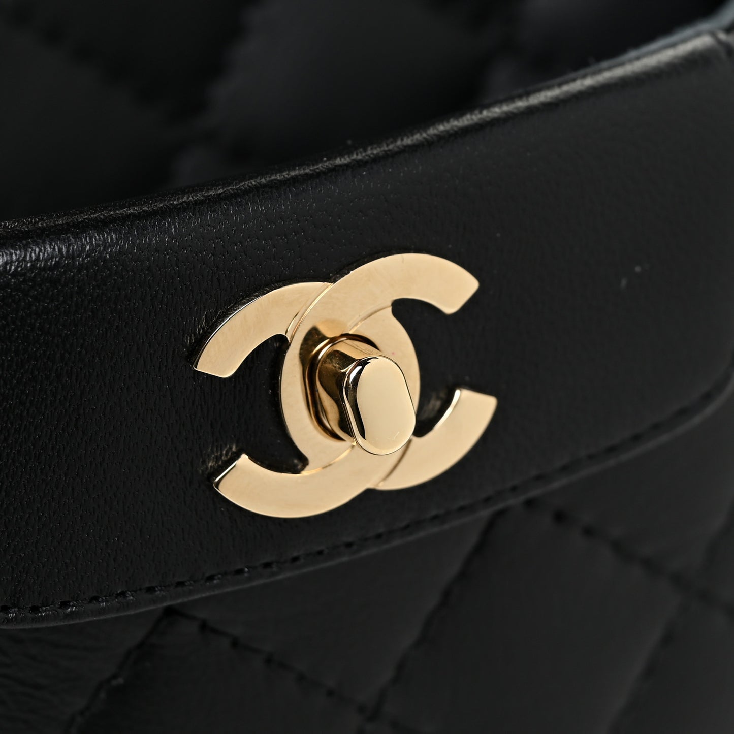 Lambskin Quilted CC Turnlock Sandals 36.5 Black