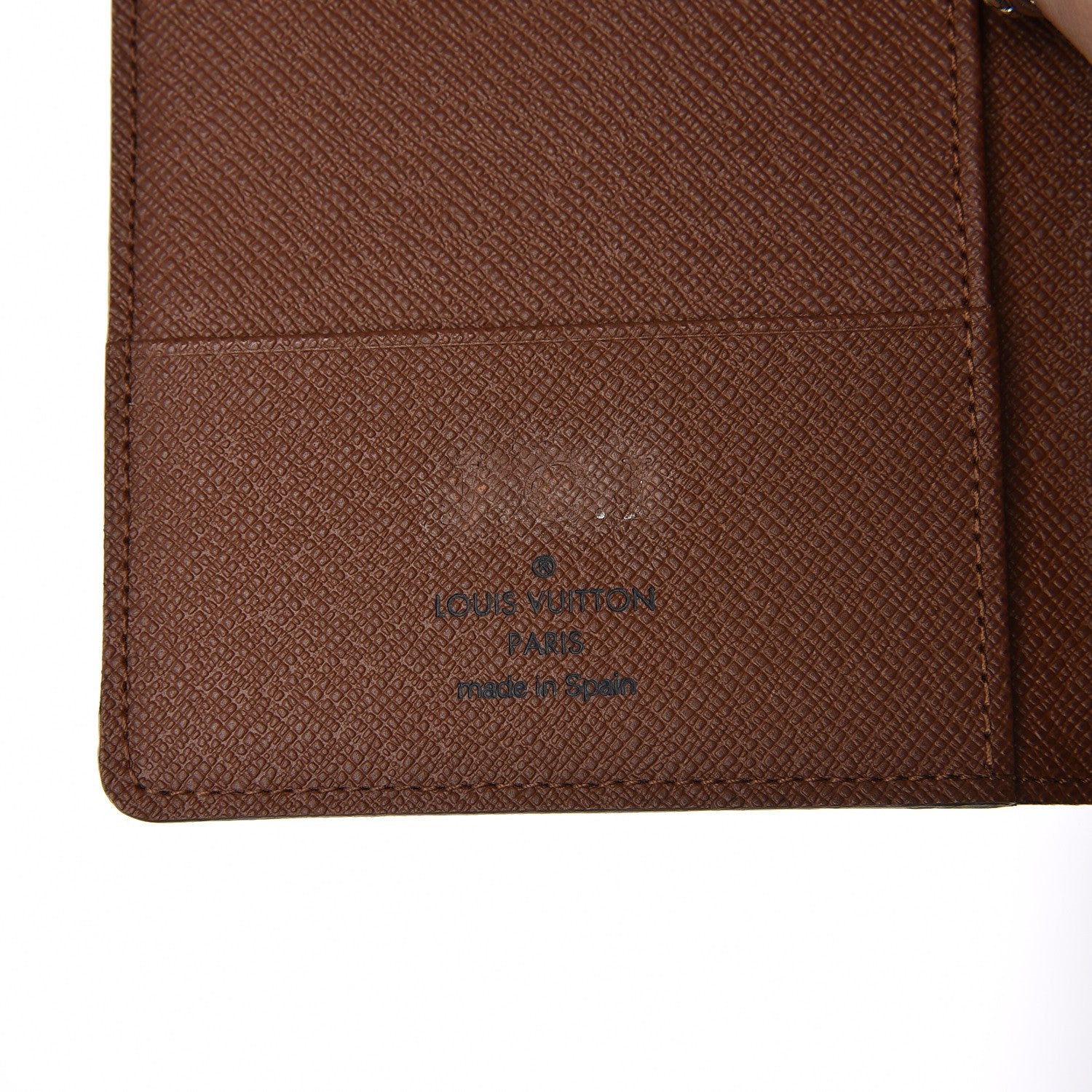 Louis Vuitton Monogram Passport Cover 7 of 7