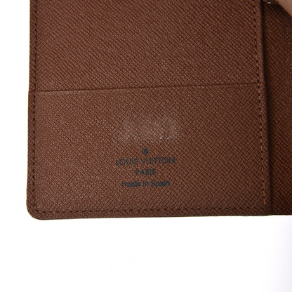 Louis Vuitton Monogram Passport Cover 7 of 7