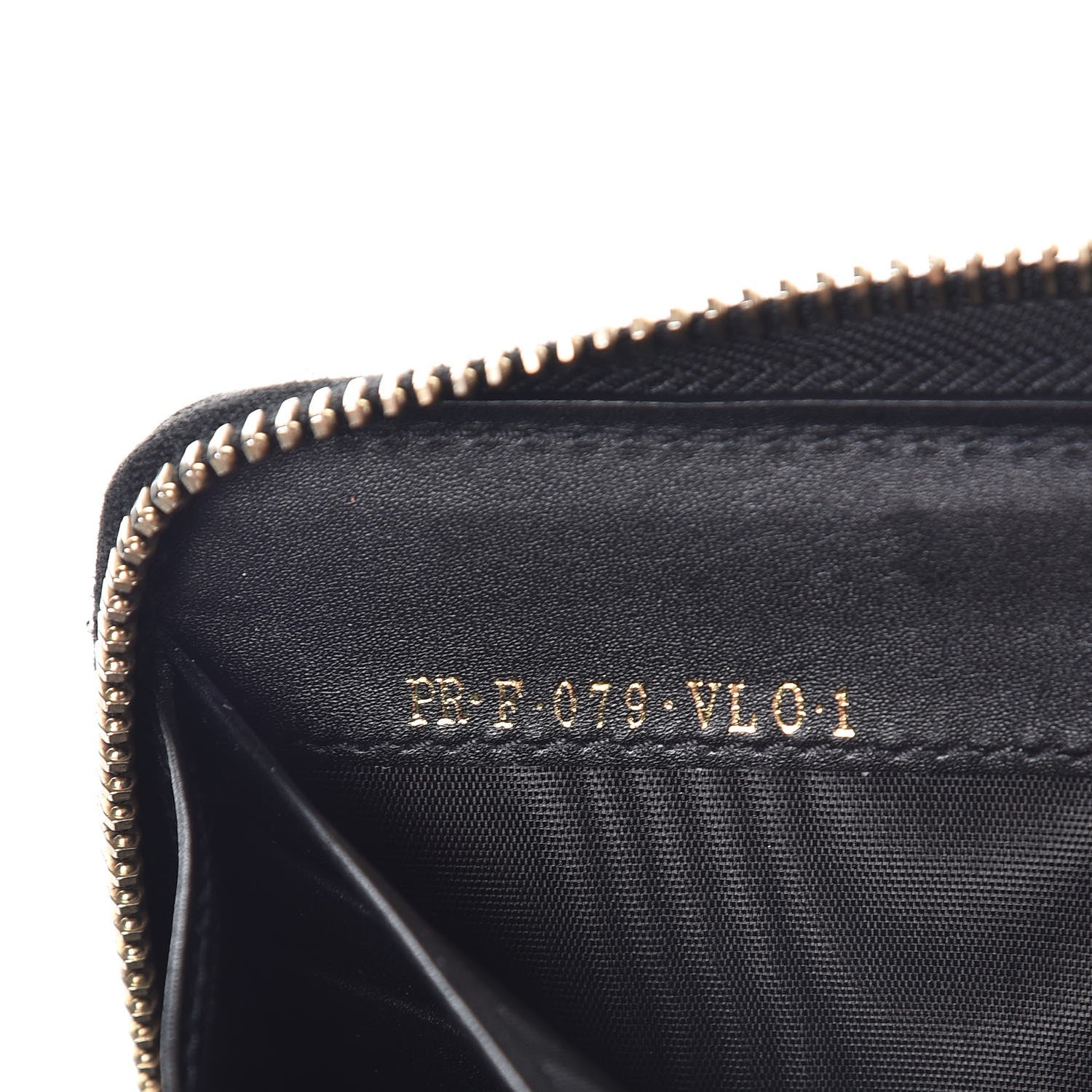 Valentino Garavani Calfskin Rockstud Zip Around Wallet Black 7 of 8
