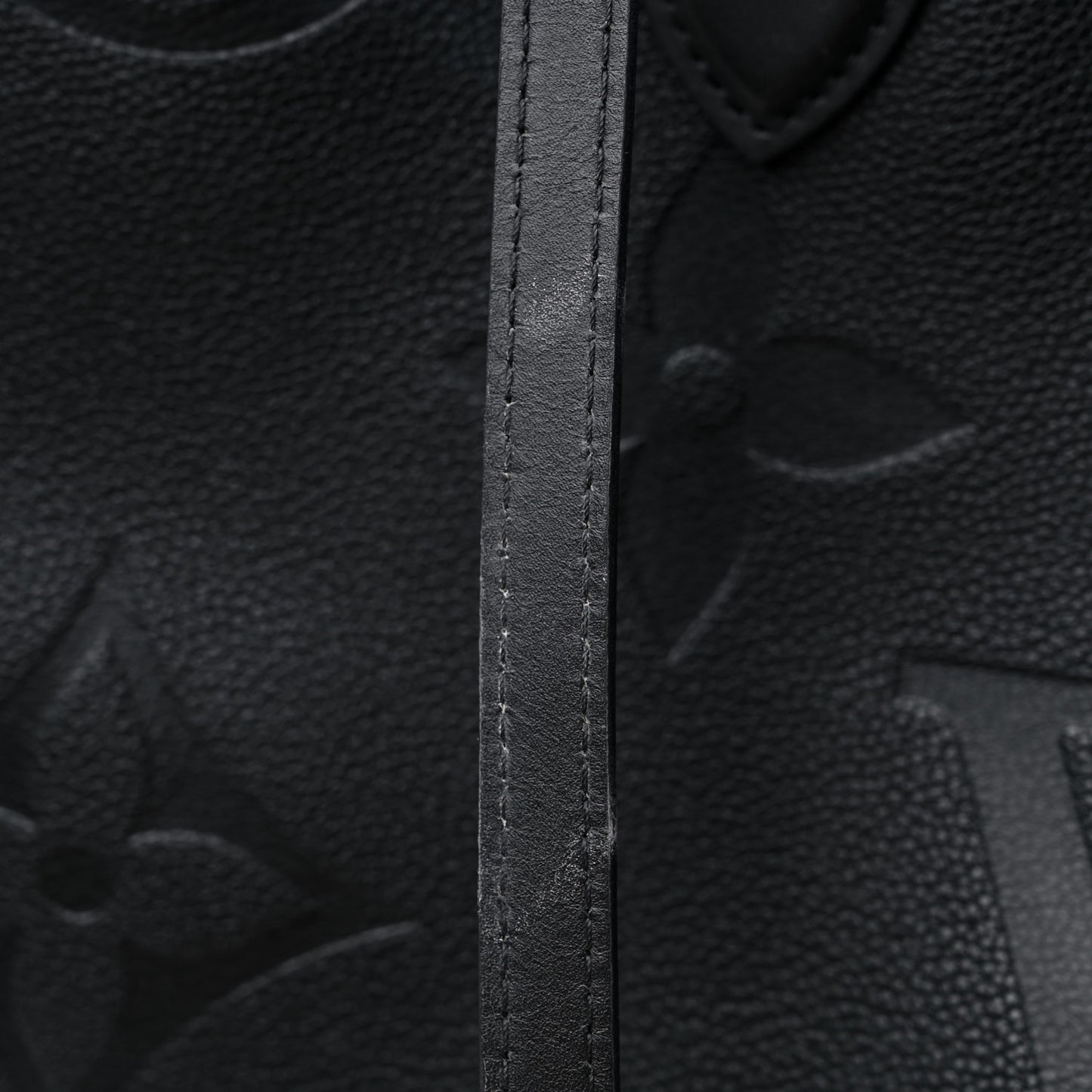 Empreinte Monogram Giant Onthego GM Black