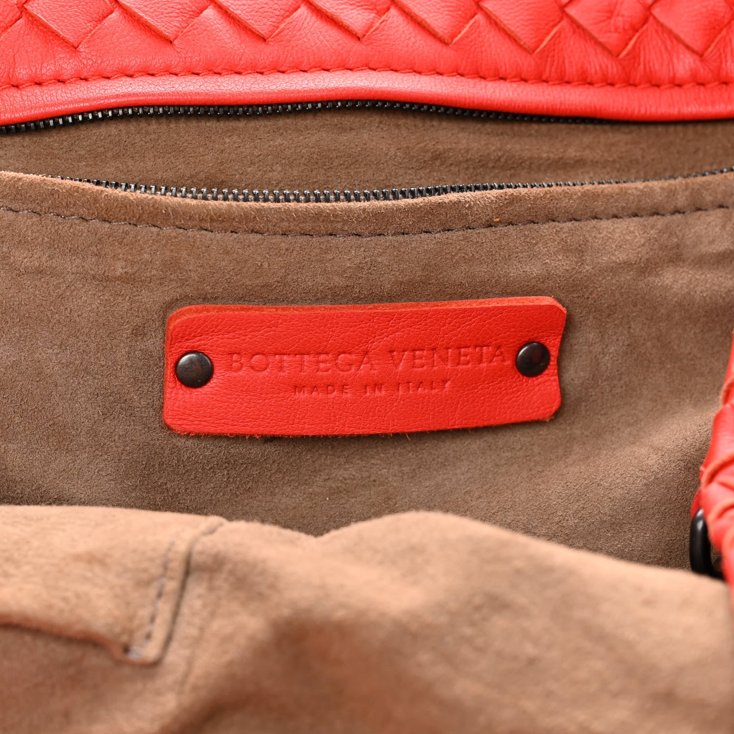 Bottega Veneta Nappa Intrecciato Medium Seamless Tote Vesuvio 5 of 11