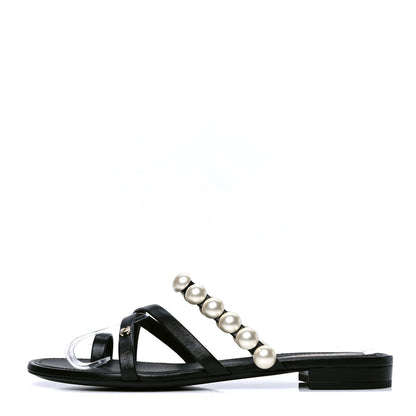Chanel Calfskin Pearl CC Toe Ring Sandals 38.5 Black 1 of 5