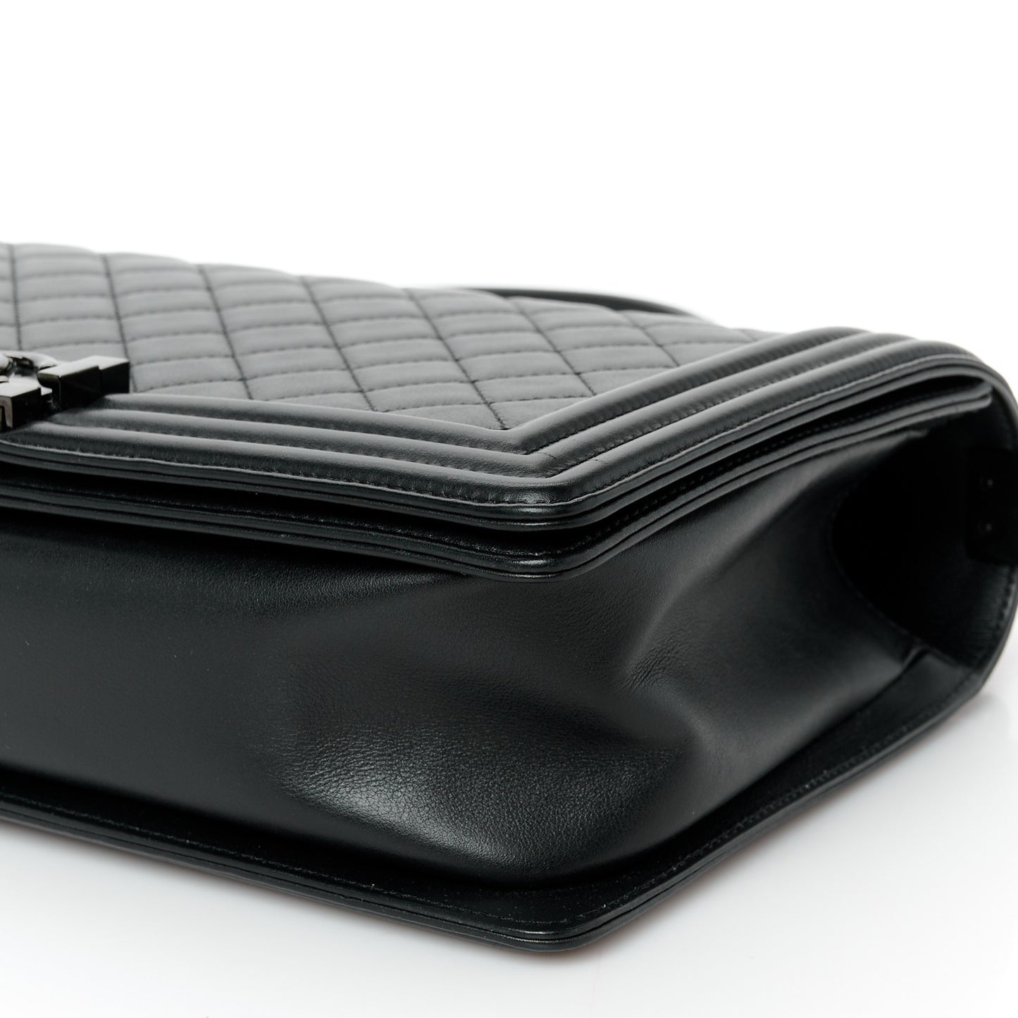Calfskin Quilted New Medium Boy Flap So Black