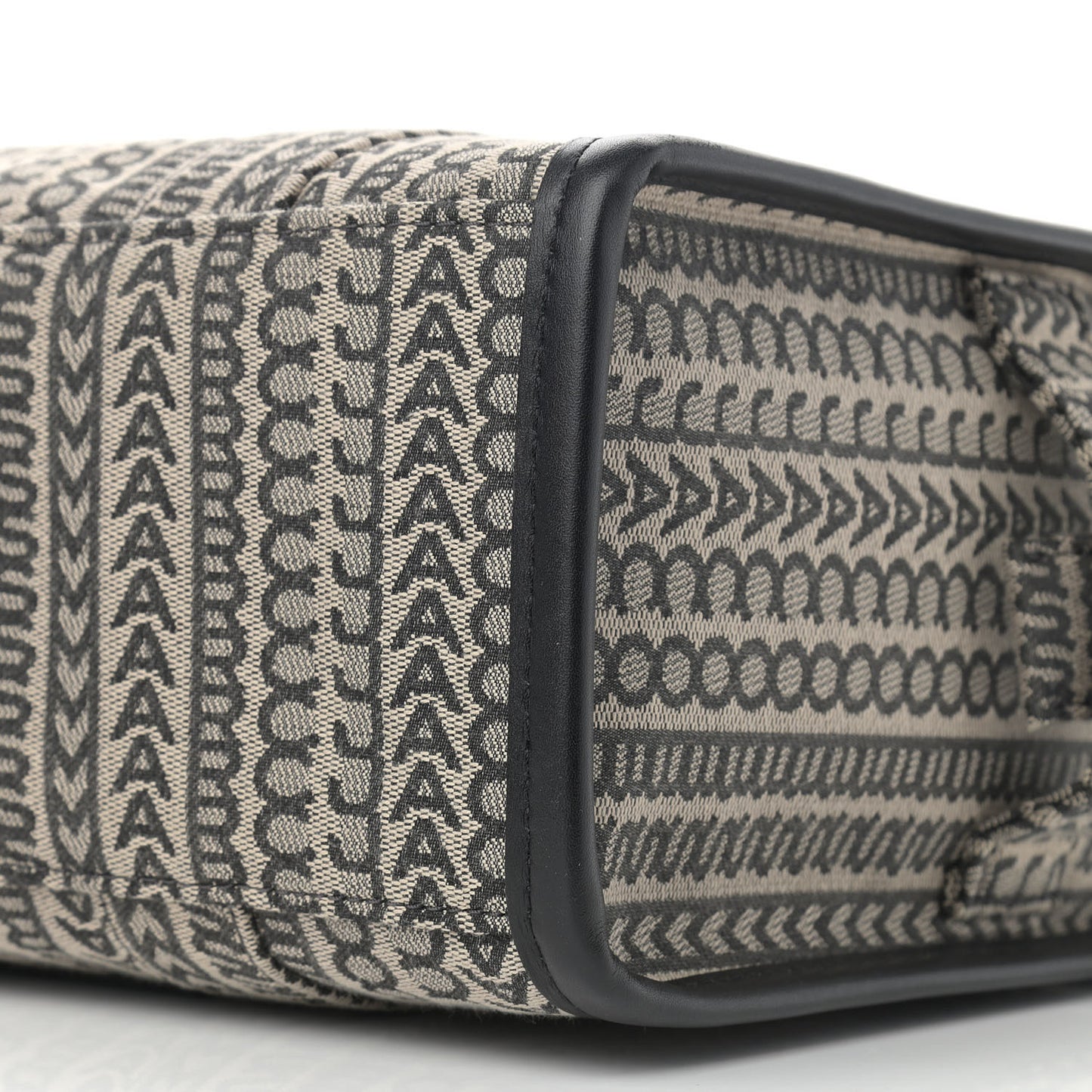 Cotton Jacquard Monogram Medium The Traveler Tote Bag Beige Multicolor