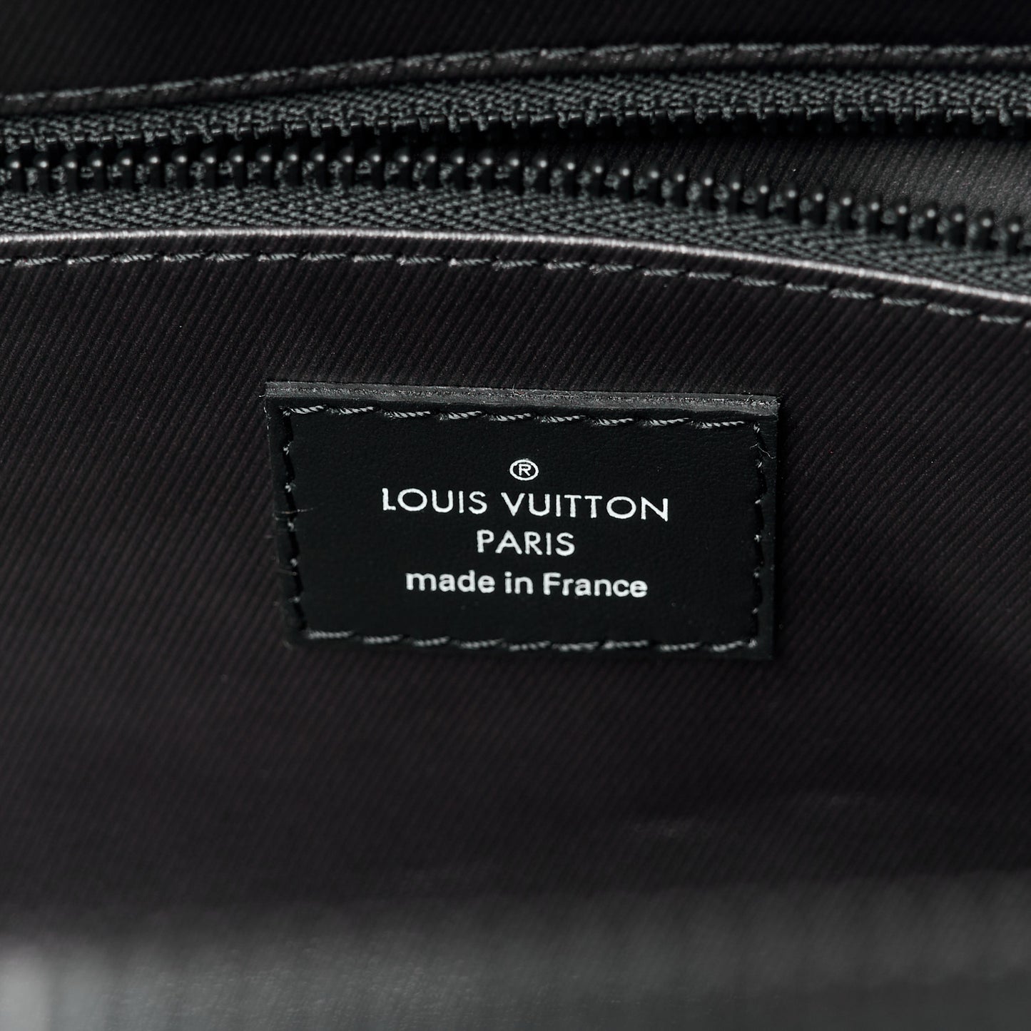 Nylon Dopp Kit Snow Pouch Black