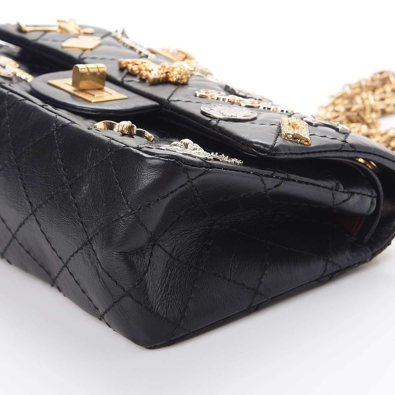 Chanel Aged Calfskin Lucky Charms 2.55 Reissue 224 Flap Black 9 of 10