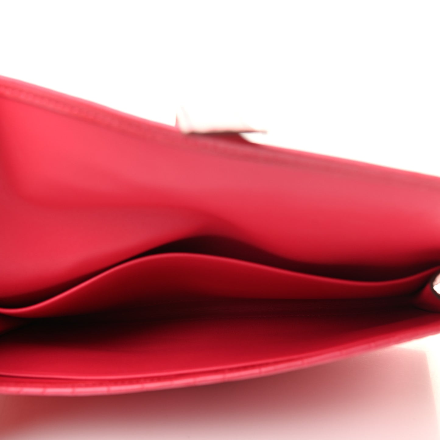Matte Alligator Jige Duo Clutch Framboise
