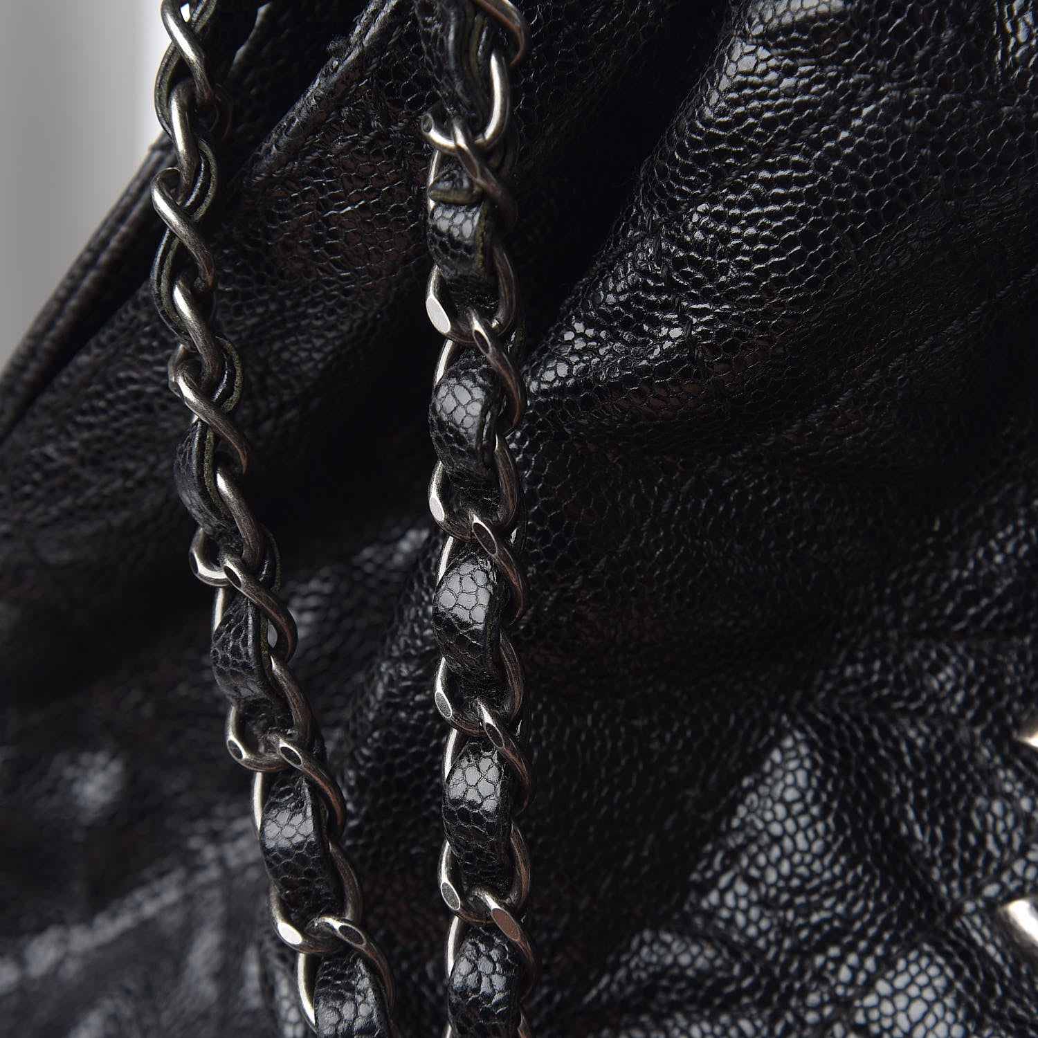 Chanel Distressed Glazed Caviar Quilted Large Elastic Tote Black 15 of 18