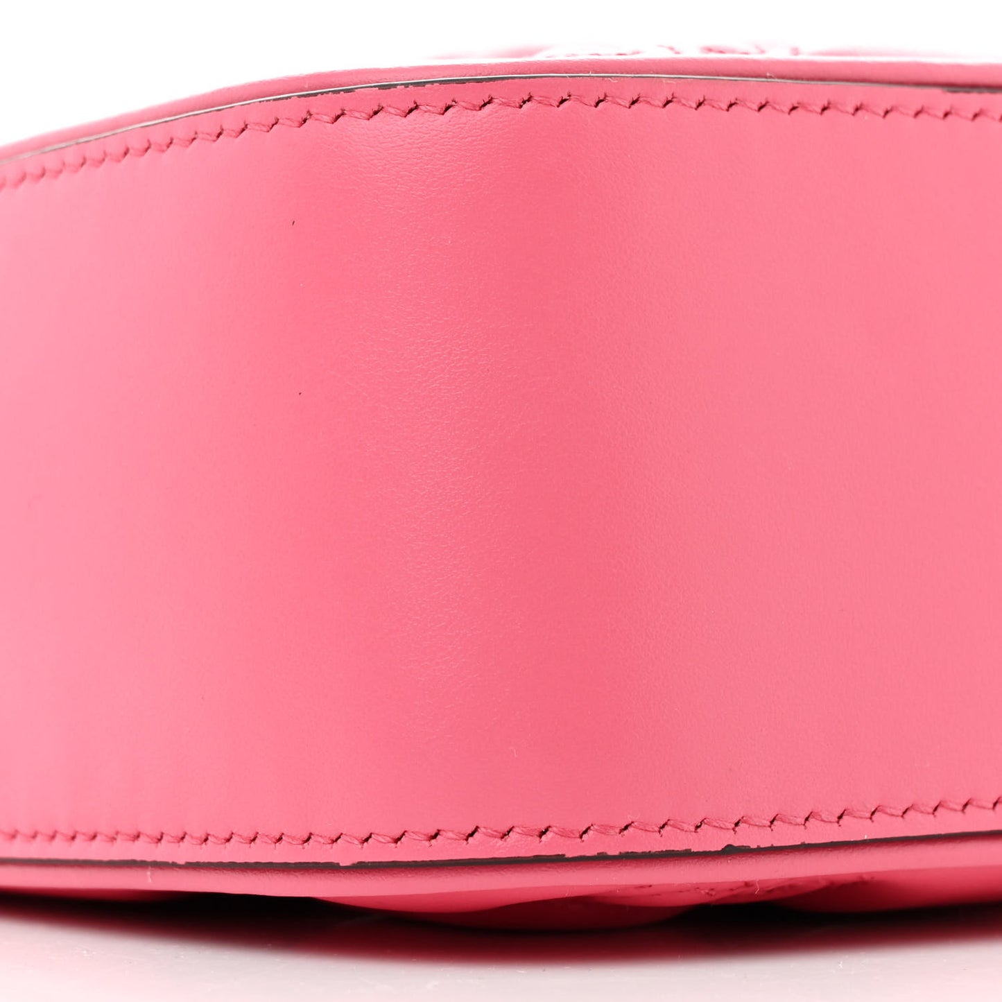 Calfskin GG Matelasse Small Shoulder Bag Rhodamine Pink Natural