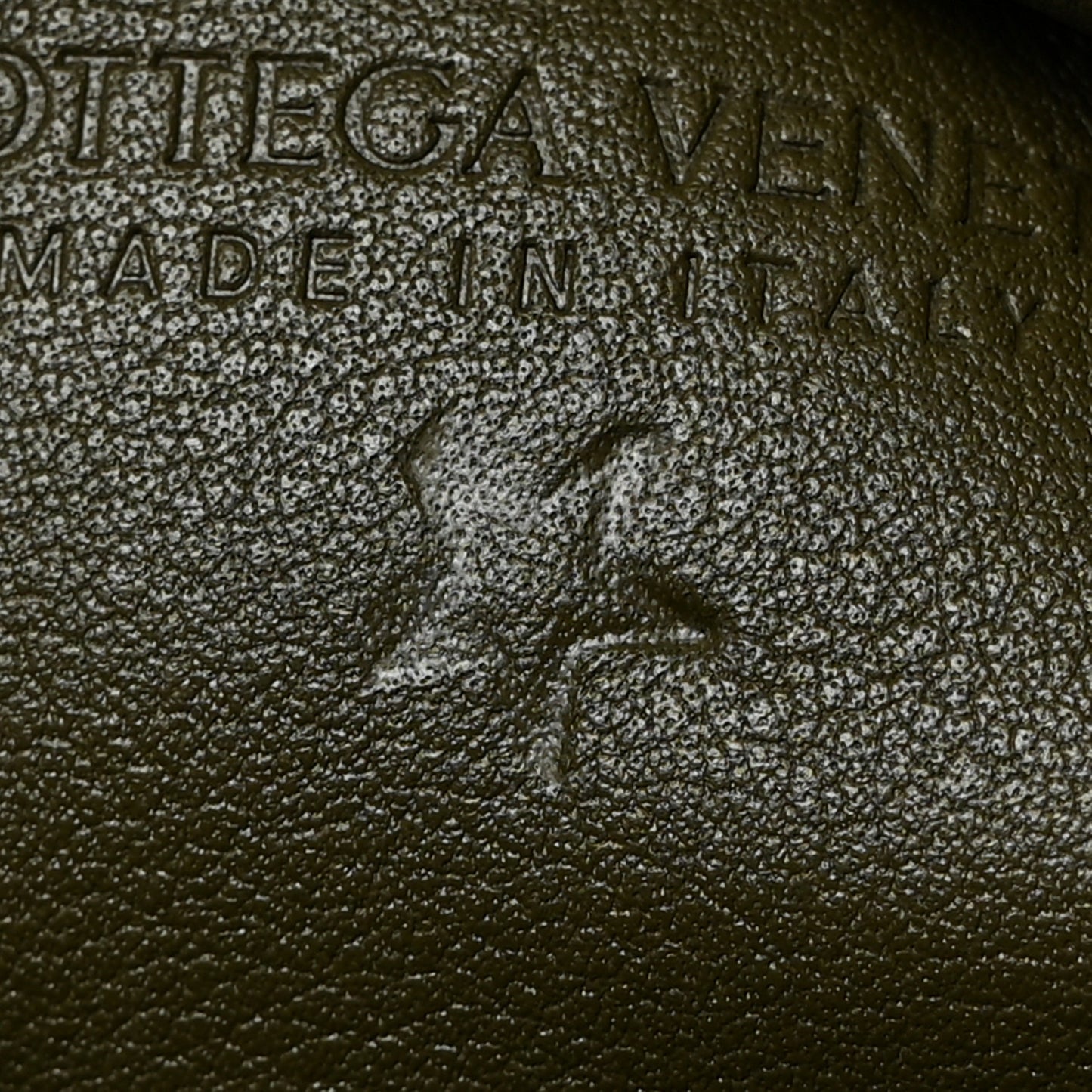 Butter Calfskin The Mini Pouch Mustard