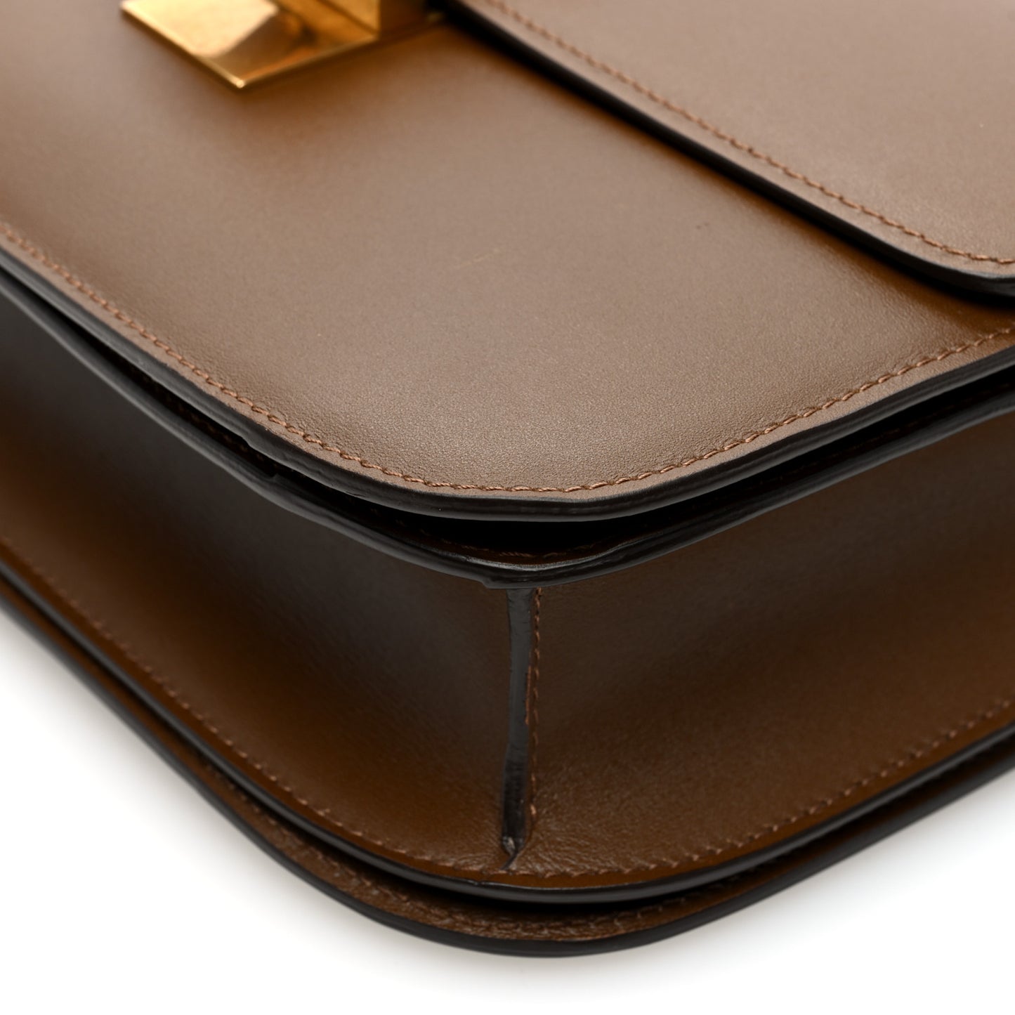 Box Calfskin Medium Classic Box Flap Bag Camel