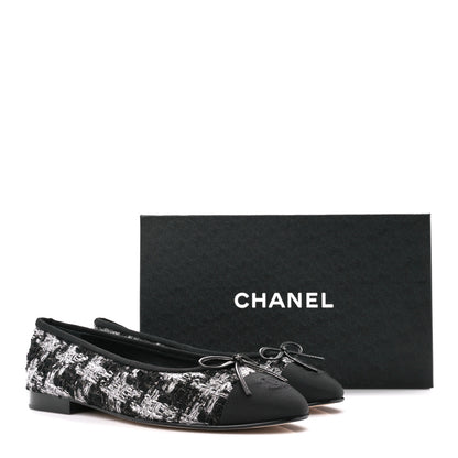 Chanel Tweed Grosgrain Cap Toe Ballerina Flats 38.5 Black White 8 of 8
