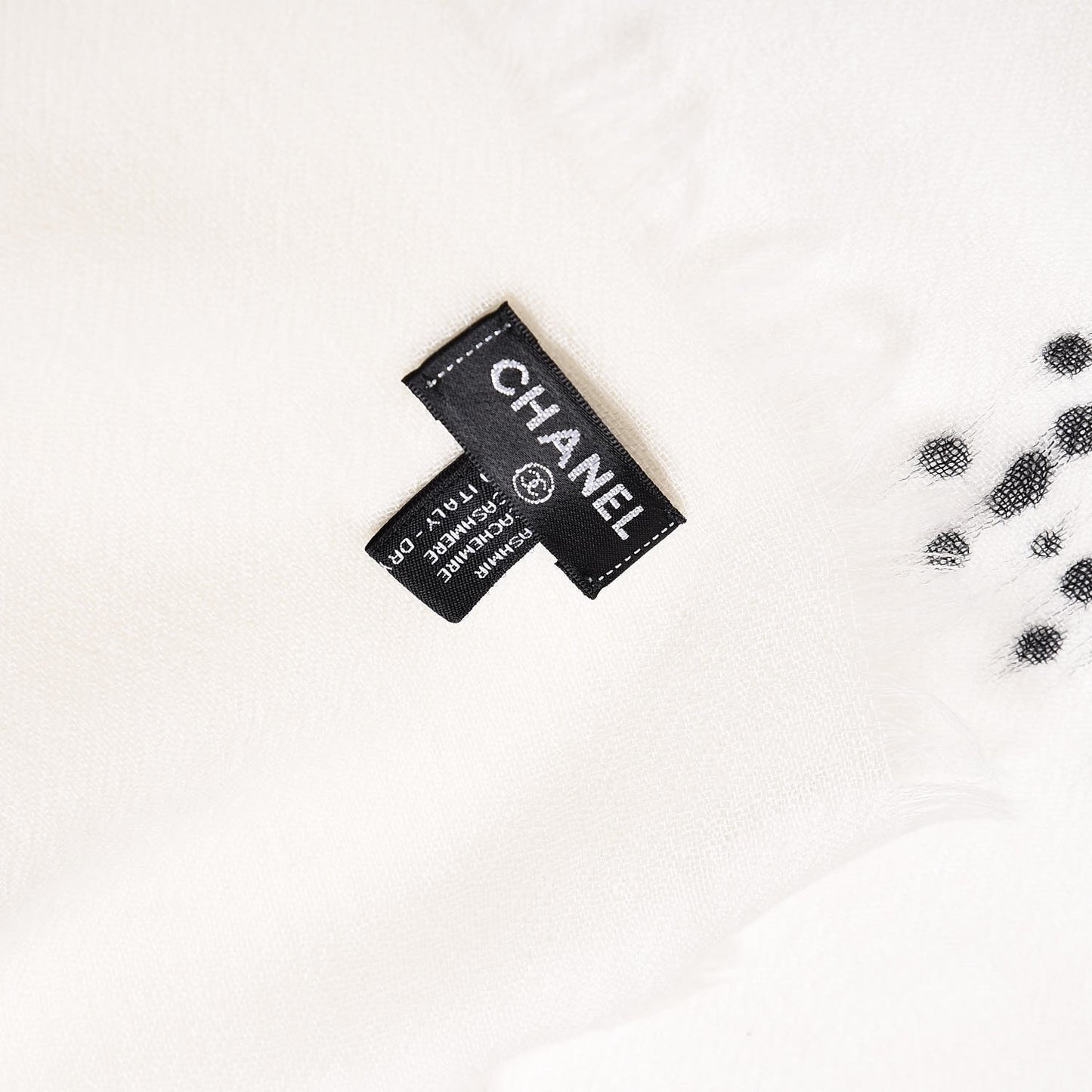 Cashmere CC Scarf White