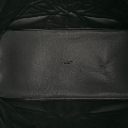 Alexander McQueen Calfskin Quilted Large The Bow Bag Black 6 of 9