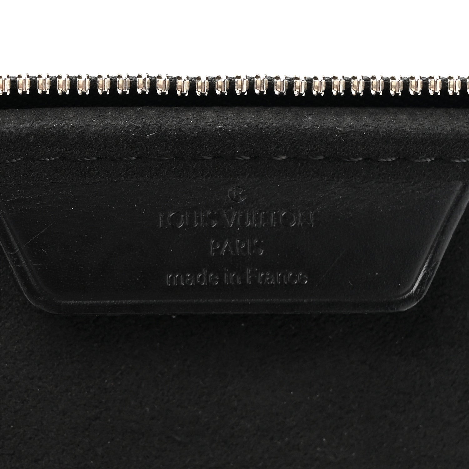 Louis Vuitton Damier Graphite 13 in Laptop Sleeve 7 of 7