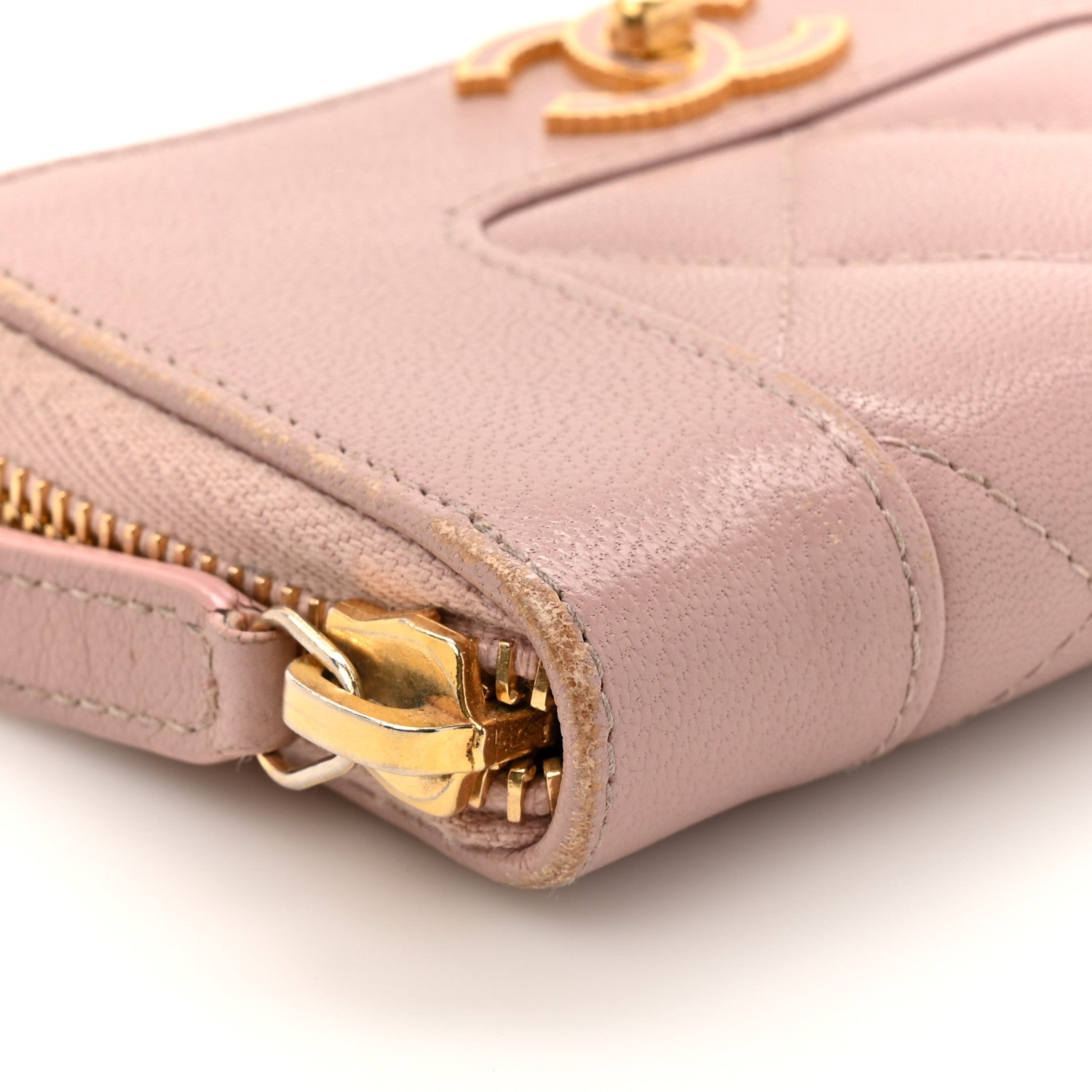 CHANEL ヴィンテージ Chanel Sheepskin Quilted Vintage Mademoiselle Zip Coin Purse Pink