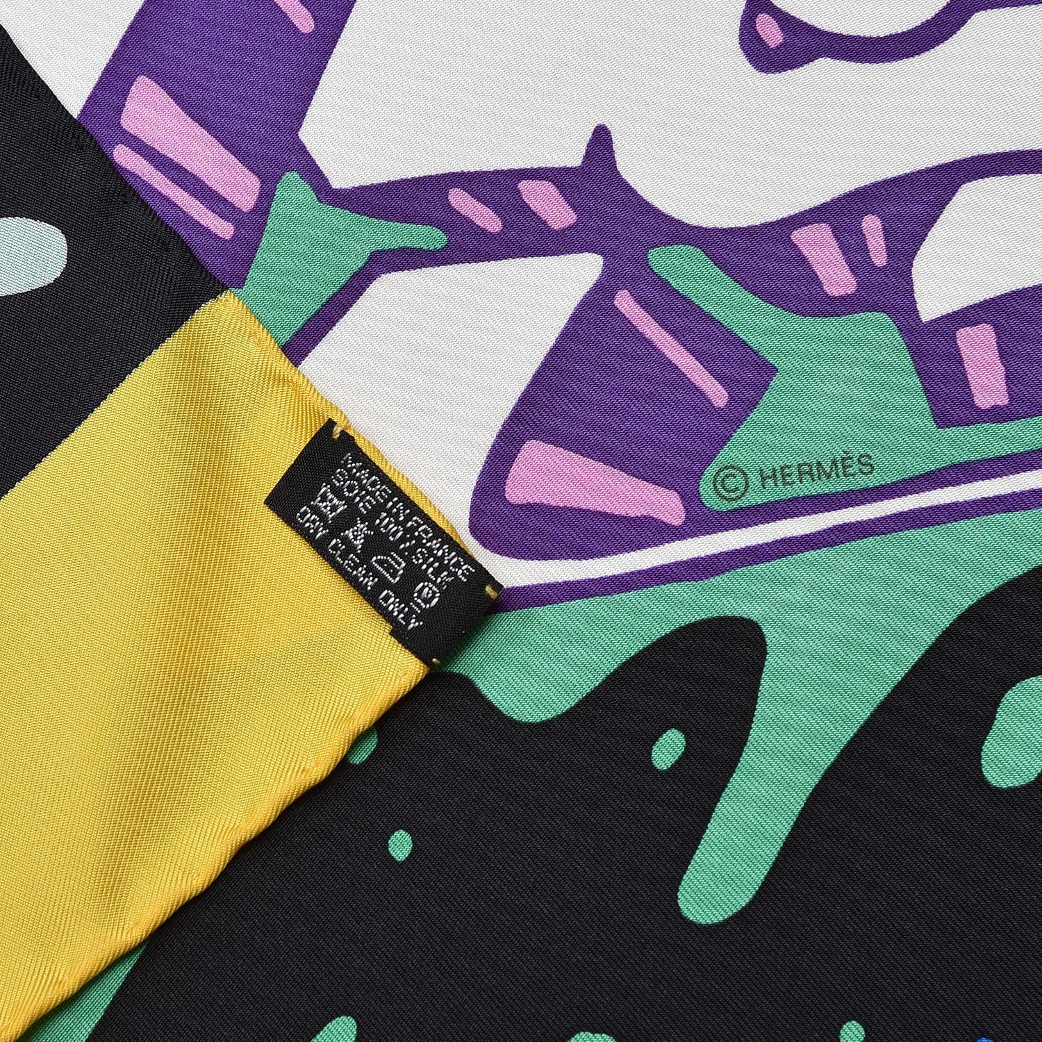 Hermes Silk Graff Graffiti Scarf 90 Noir Blanc Jaune Vif 5 of 5