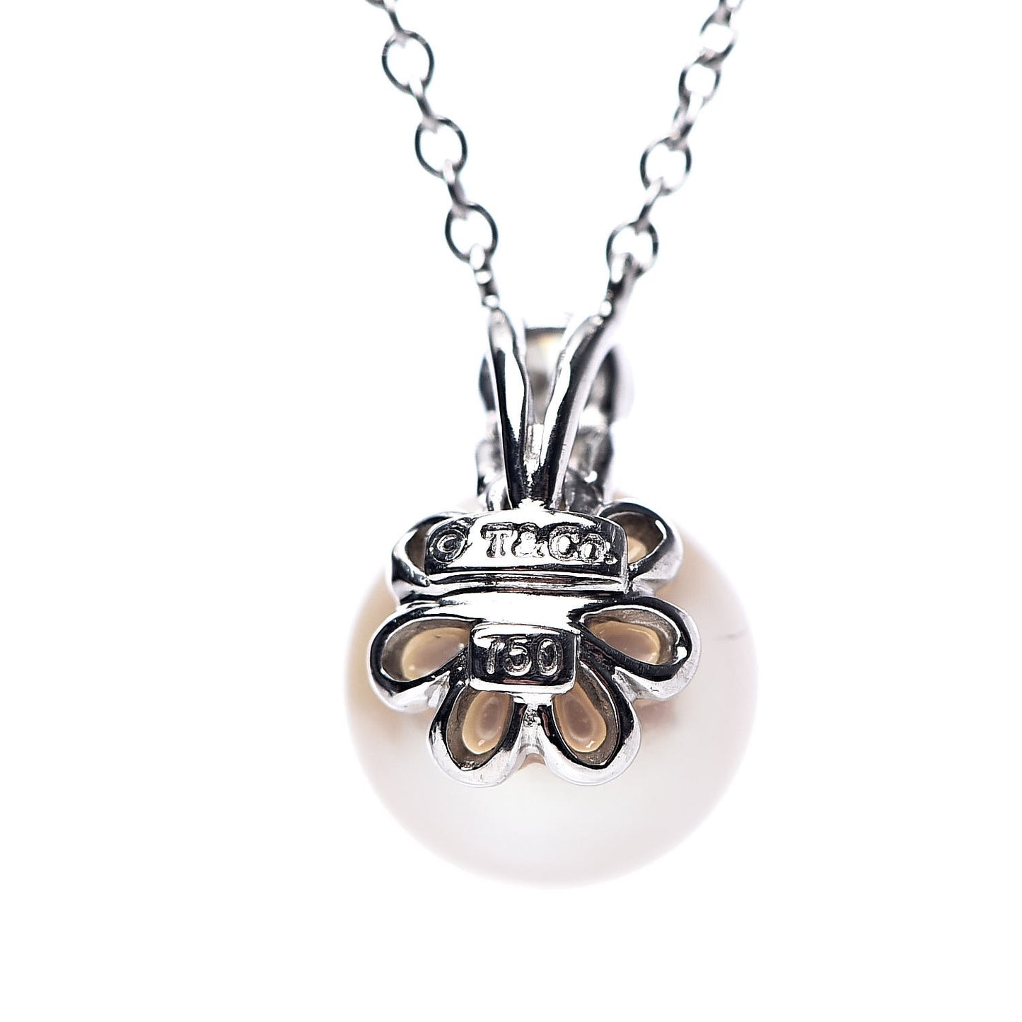 18K White Gold Diamond Akoya Pearl 7.5-8mm Signature Pendant Necklace