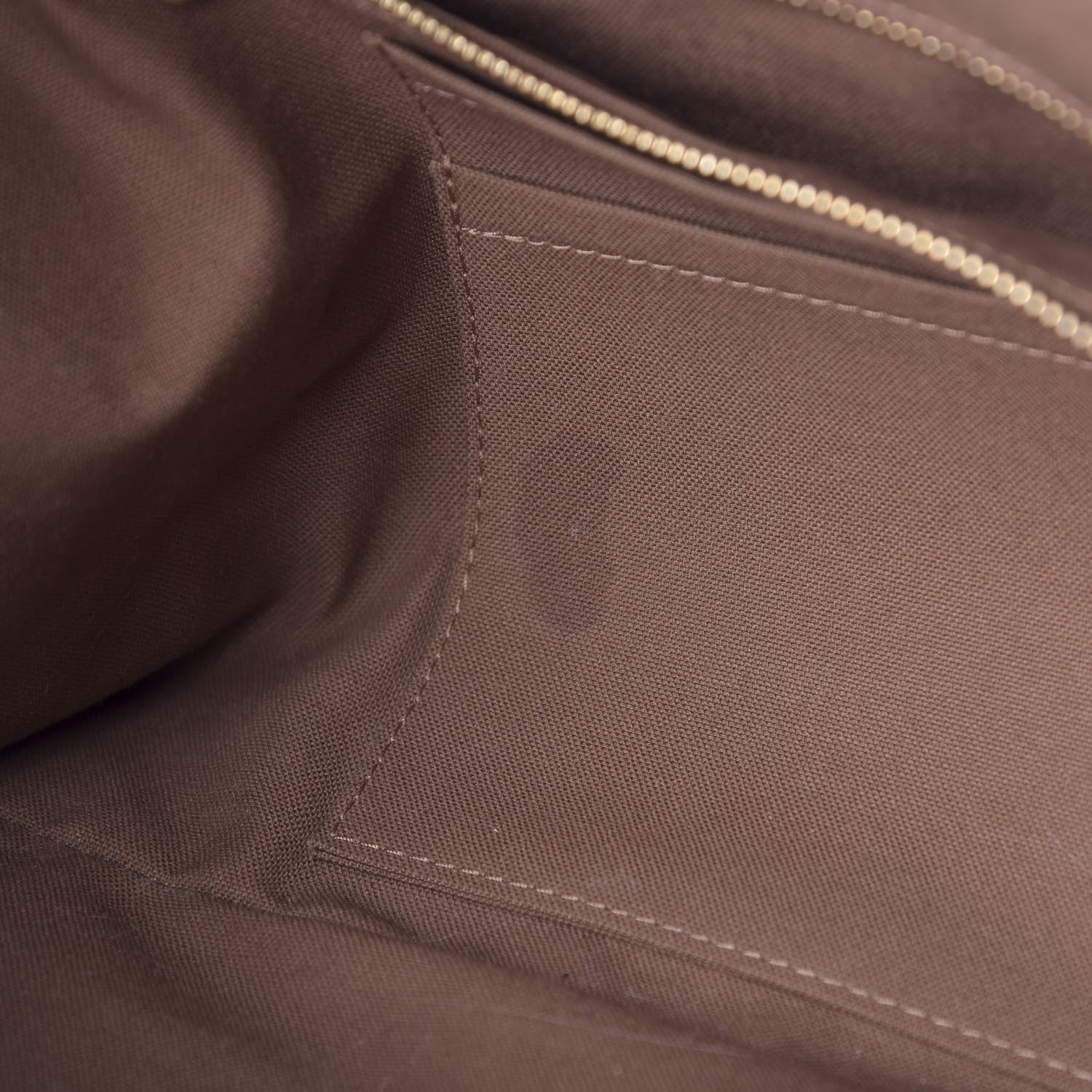 Louis Vuitton Monogram Weekender Beaubourg GM 4 of 15