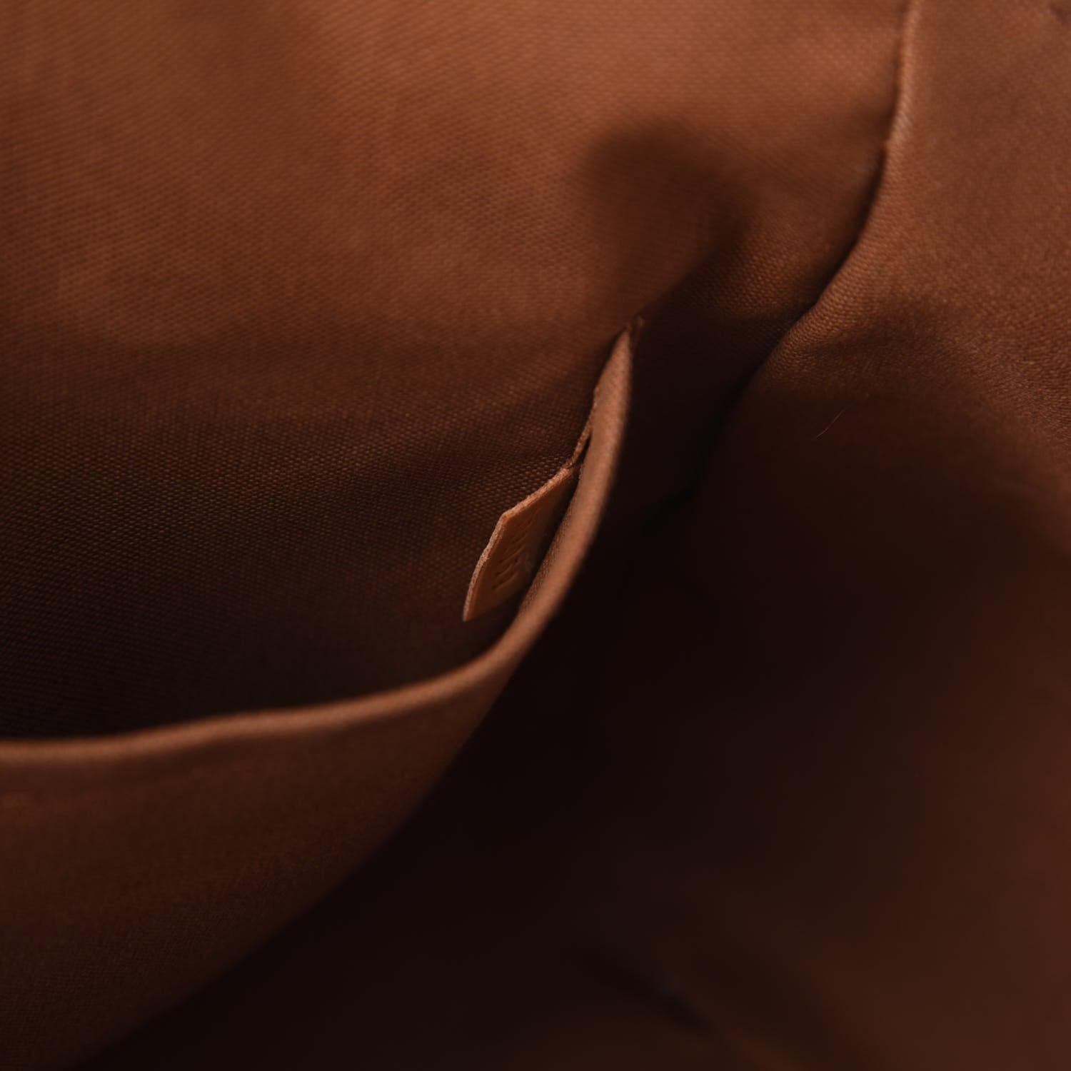 Louis Vuitton Monogram Tivoli GM 9 of 11