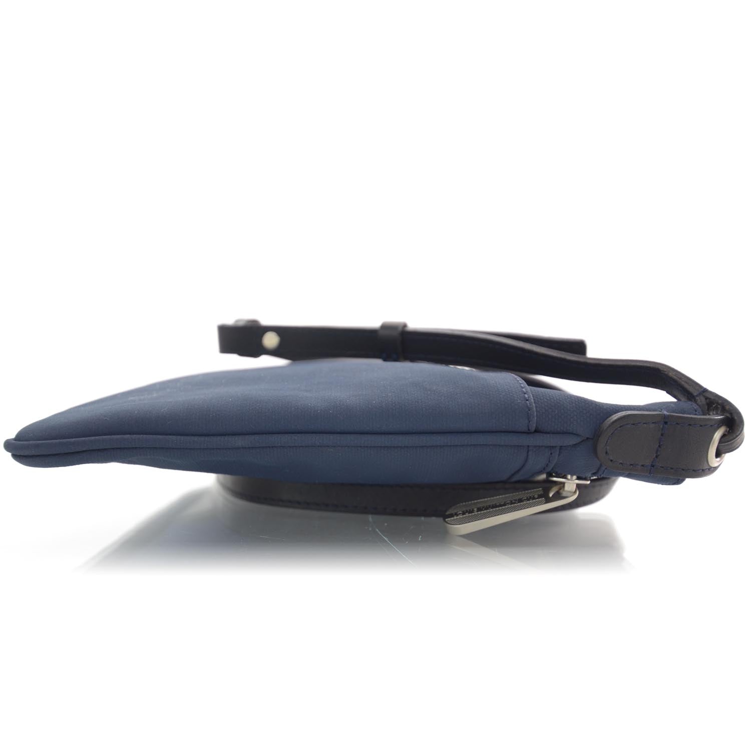 Louis Vuitton Cup Genois Messenger Bag 4 of 10