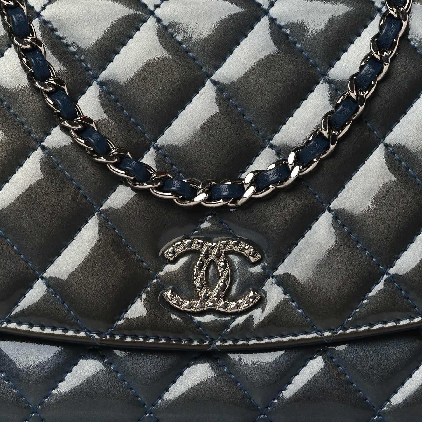 Patent Quilted Brilliant Wallet On Chain WOC Blue